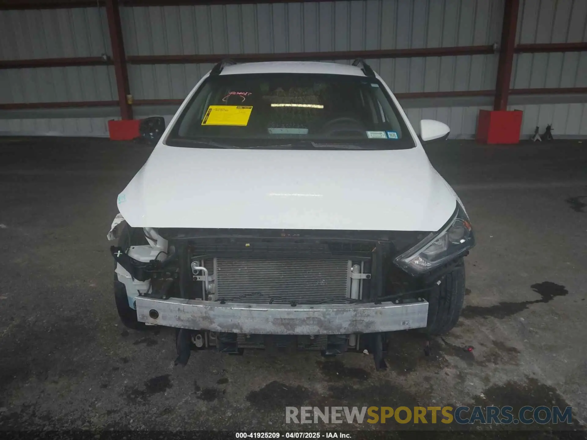 12 Photograph of a damaged car KMHC65LC2LU214785 HYUNDAI IONIQ HYBRID 2020
