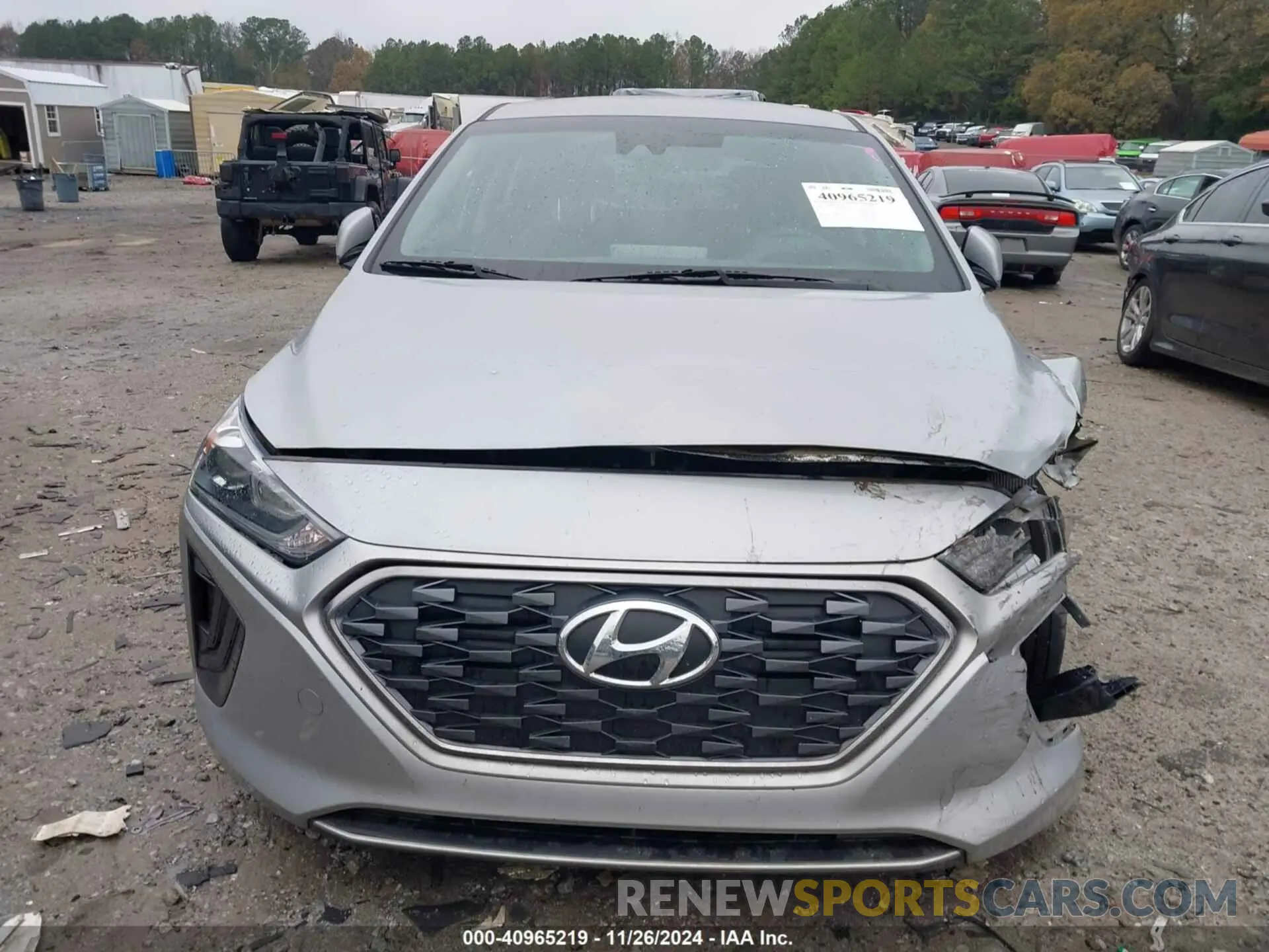 12 Photograph of a damaged car KMHC65LC2LU225981 HYUNDAI IONIQ HYBRID 2020