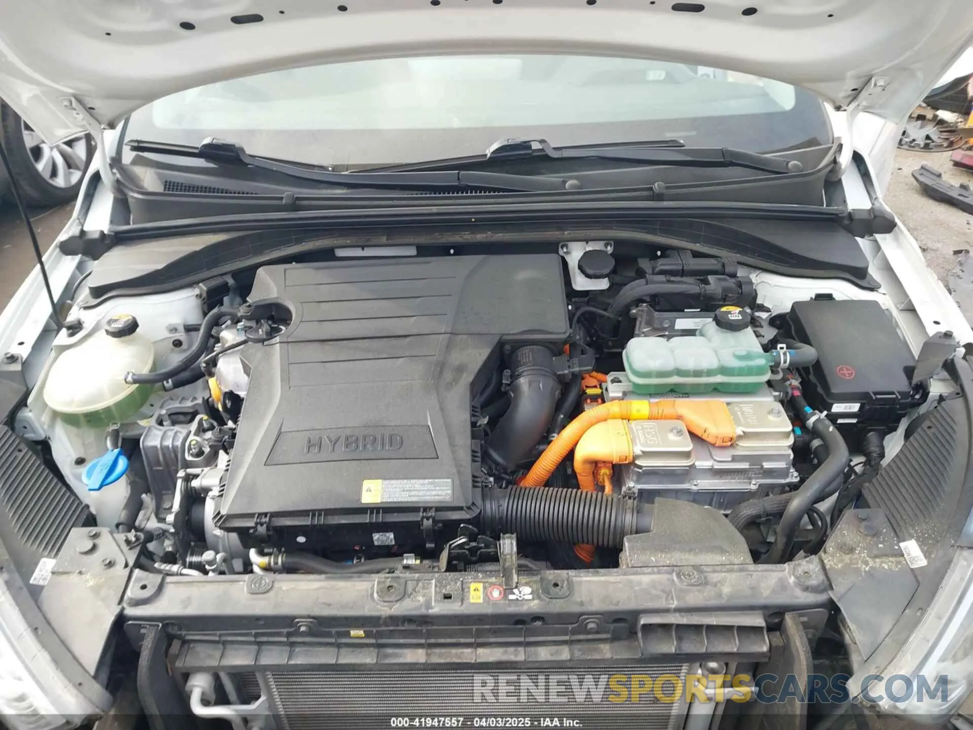 10 Photograph of a damaged car KMHC65LC4LU214190 HYUNDAI IONIQ HYBRID 2020