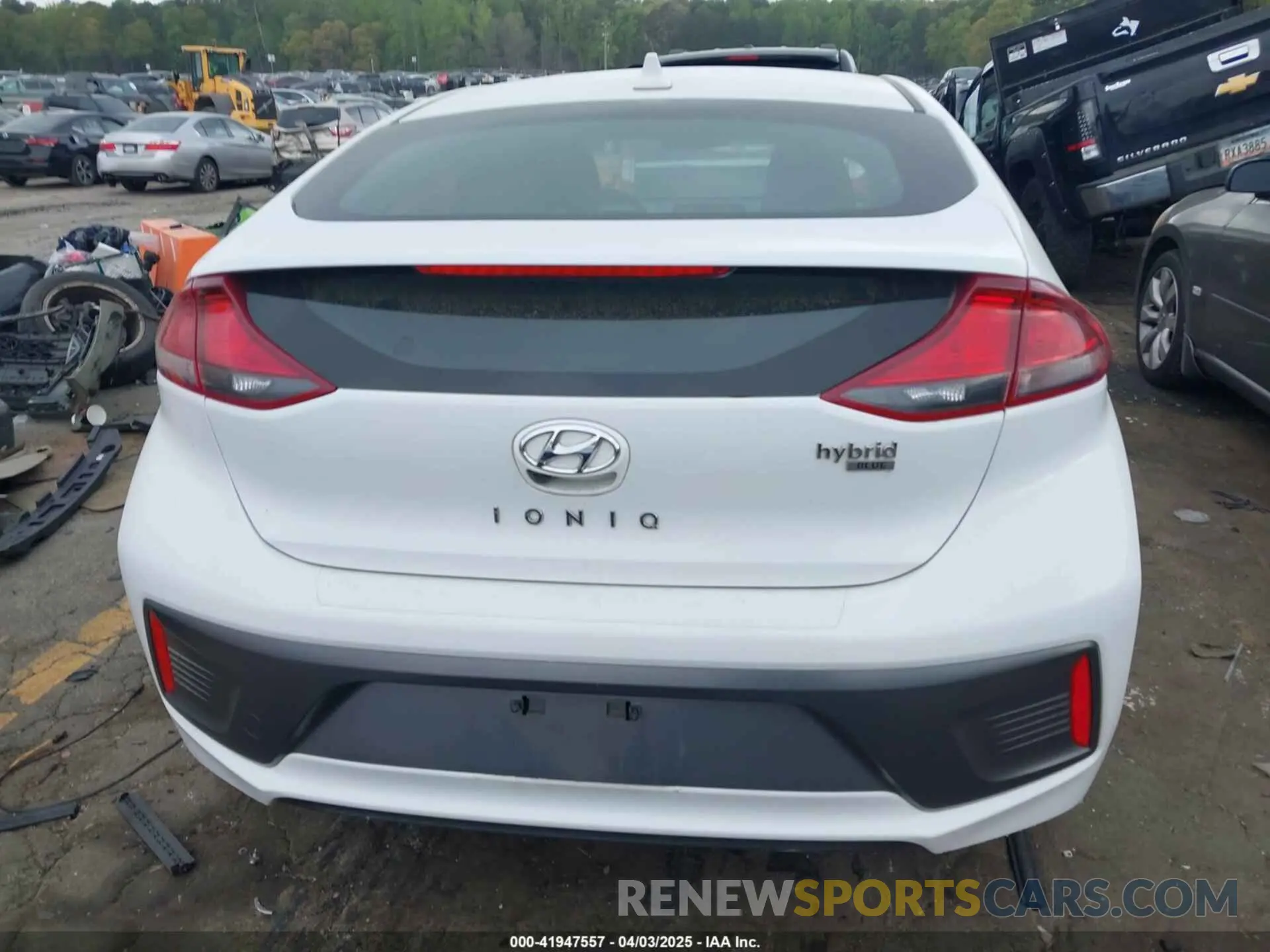 15 Photograph of a damaged car KMHC65LC4LU214190 HYUNDAI IONIQ HYBRID 2020