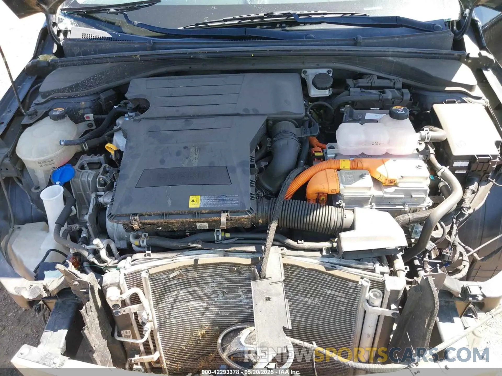 10 Photograph of a damaged car KMHC65LC5LU235114 HYUNDAI IONIQ HYBRID 2020