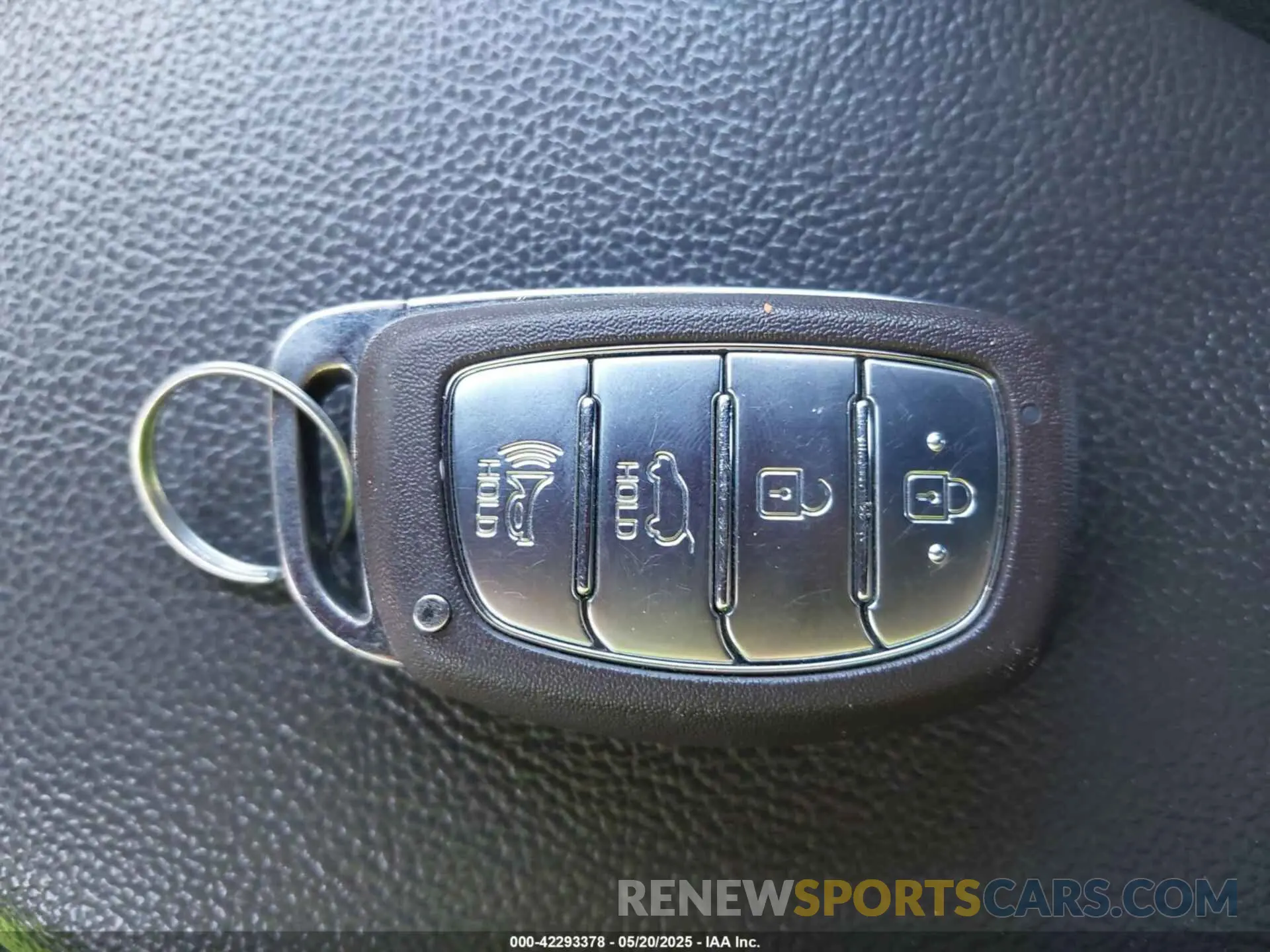 11 Photograph of a damaged car KMHC65LC5LU235114 HYUNDAI IONIQ HYBRID 2020