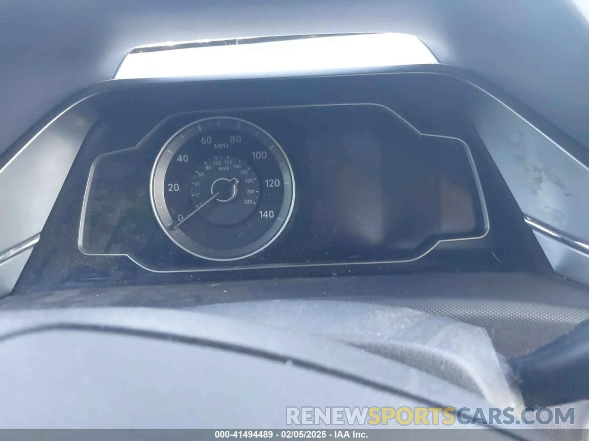 7 Photograph of a damaged car KMHC65LC6LU210206 HYUNDAI IONIQ HYBRID 2020