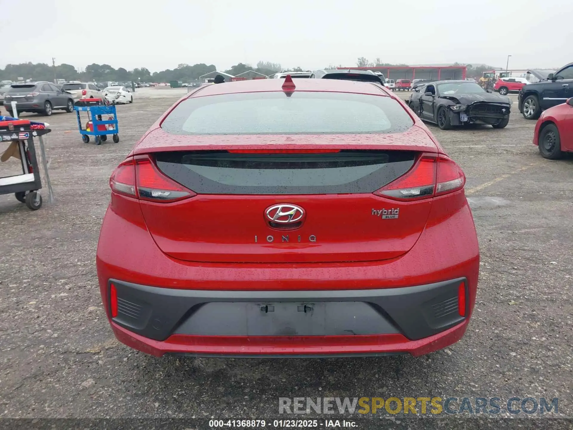 16 Photograph of a damaged car KMHC65LC8LU228688 HYUNDAI IONIQ HYBRID 2020