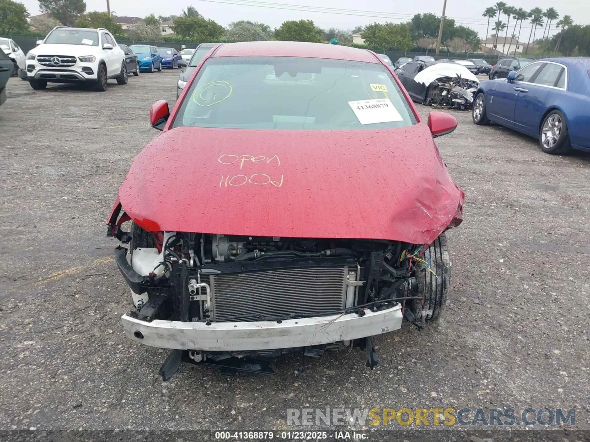6 Photograph of a damaged car KMHC65LC8LU228688 HYUNDAI IONIQ HYBRID 2020