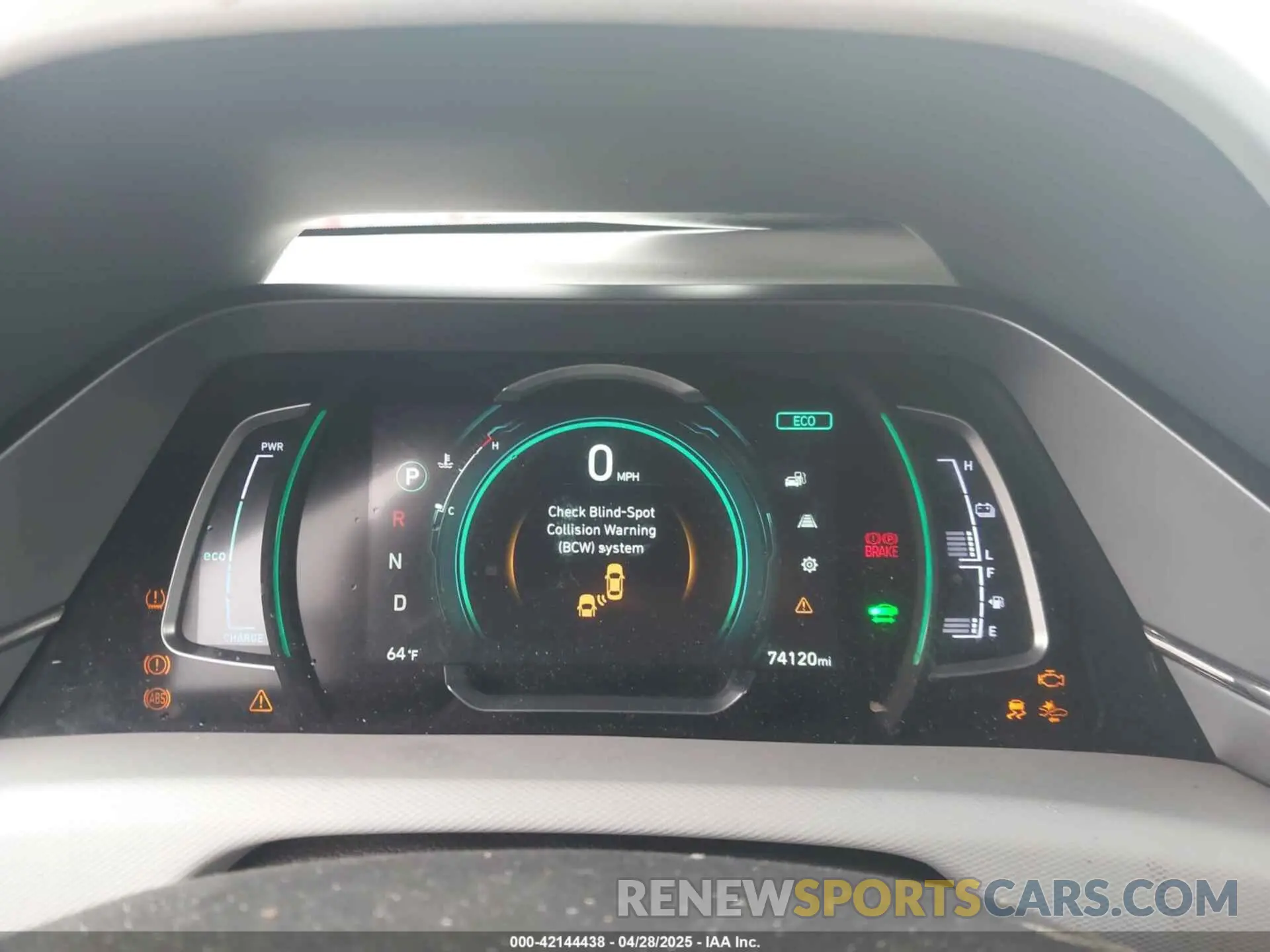 7 Photograph of a damaged car KMHC75LC0LU242355 HYUNDAI IONIQ HYBRID 2020