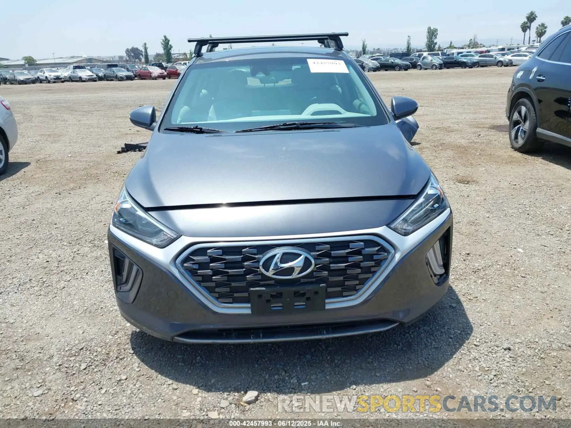 13 Photograph of a damaged car KMHC75LC2LU197824 HYUNDAI IONIQ HYBRID 2020