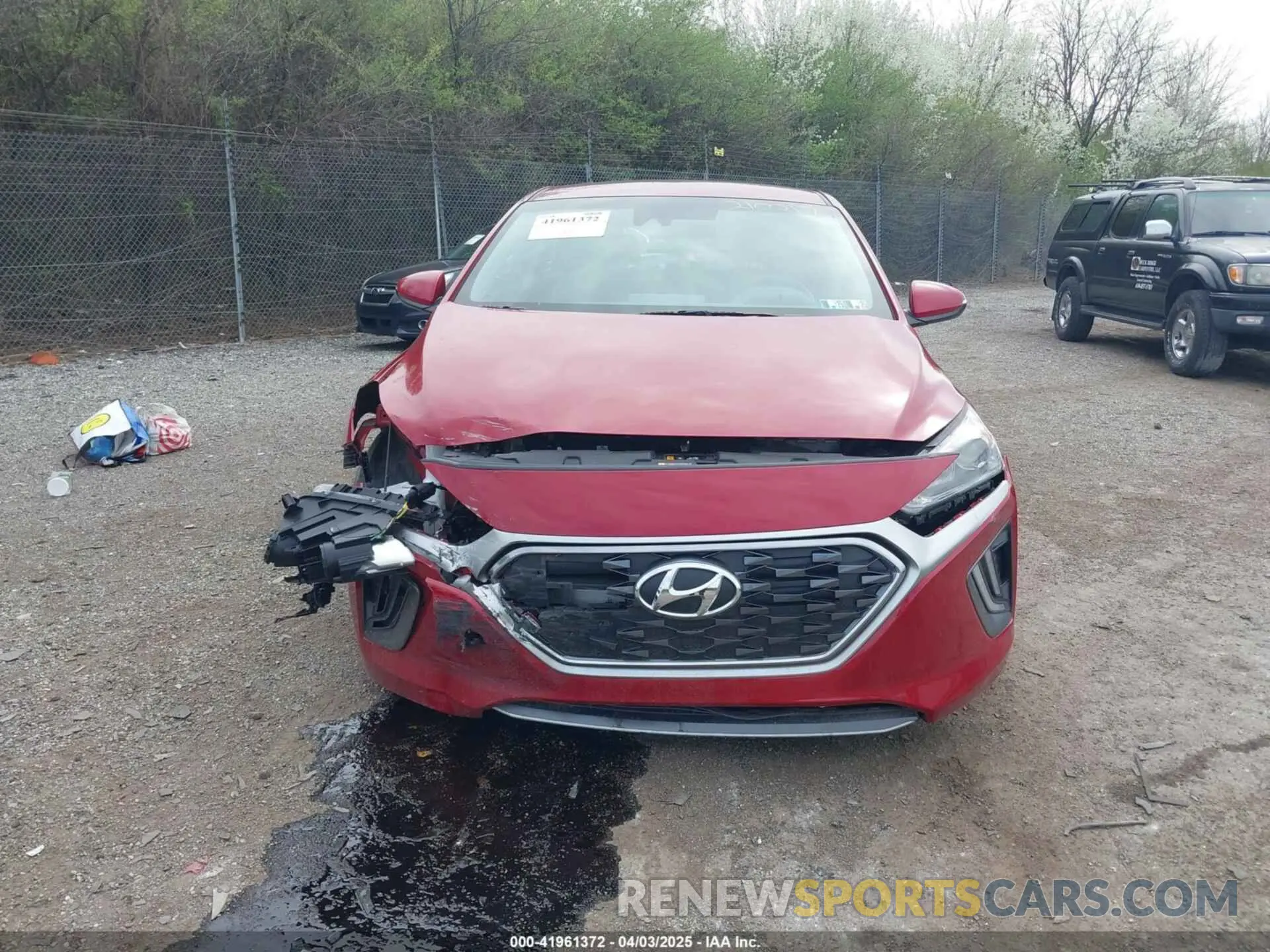 13 Photograph of a damaged car KMHC75LC7LU210017 HYUNDAI IONIQ HYBRID 2020