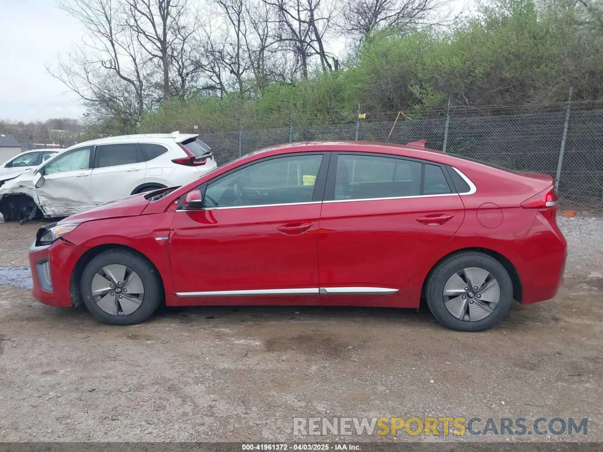 15 Photograph of a damaged car KMHC75LC7LU210017 HYUNDAI IONIQ HYBRID 2020