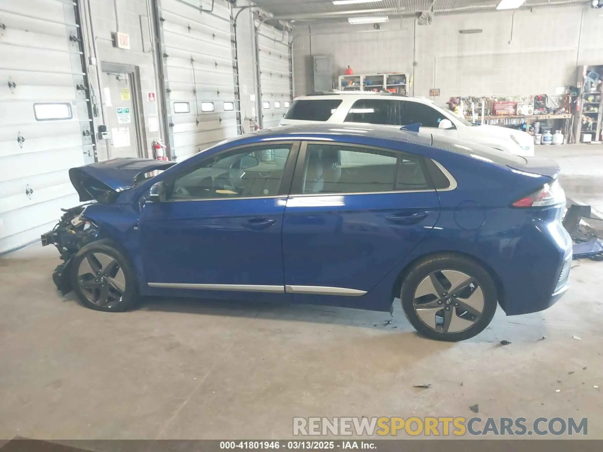 15 Photograph of a damaged car KMHC85LC0LU197222 HYUNDAI IONIQ HYBRID 2020
