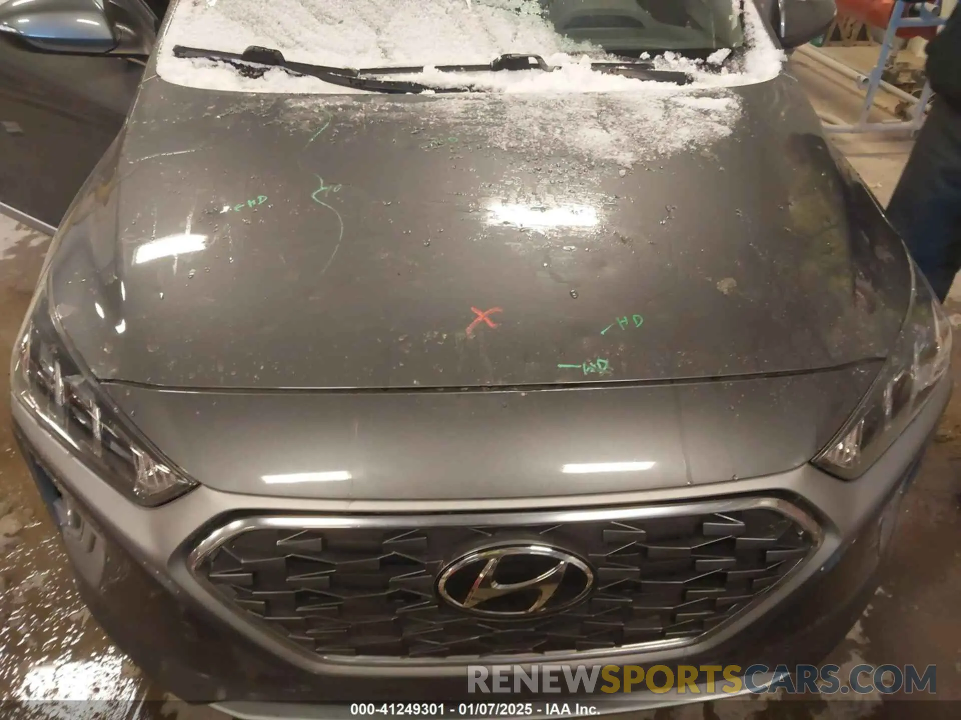 6 Photograph of a damaged car KMHC85LC1LU203268 HYUNDAI IONIQ HYBRID 2020