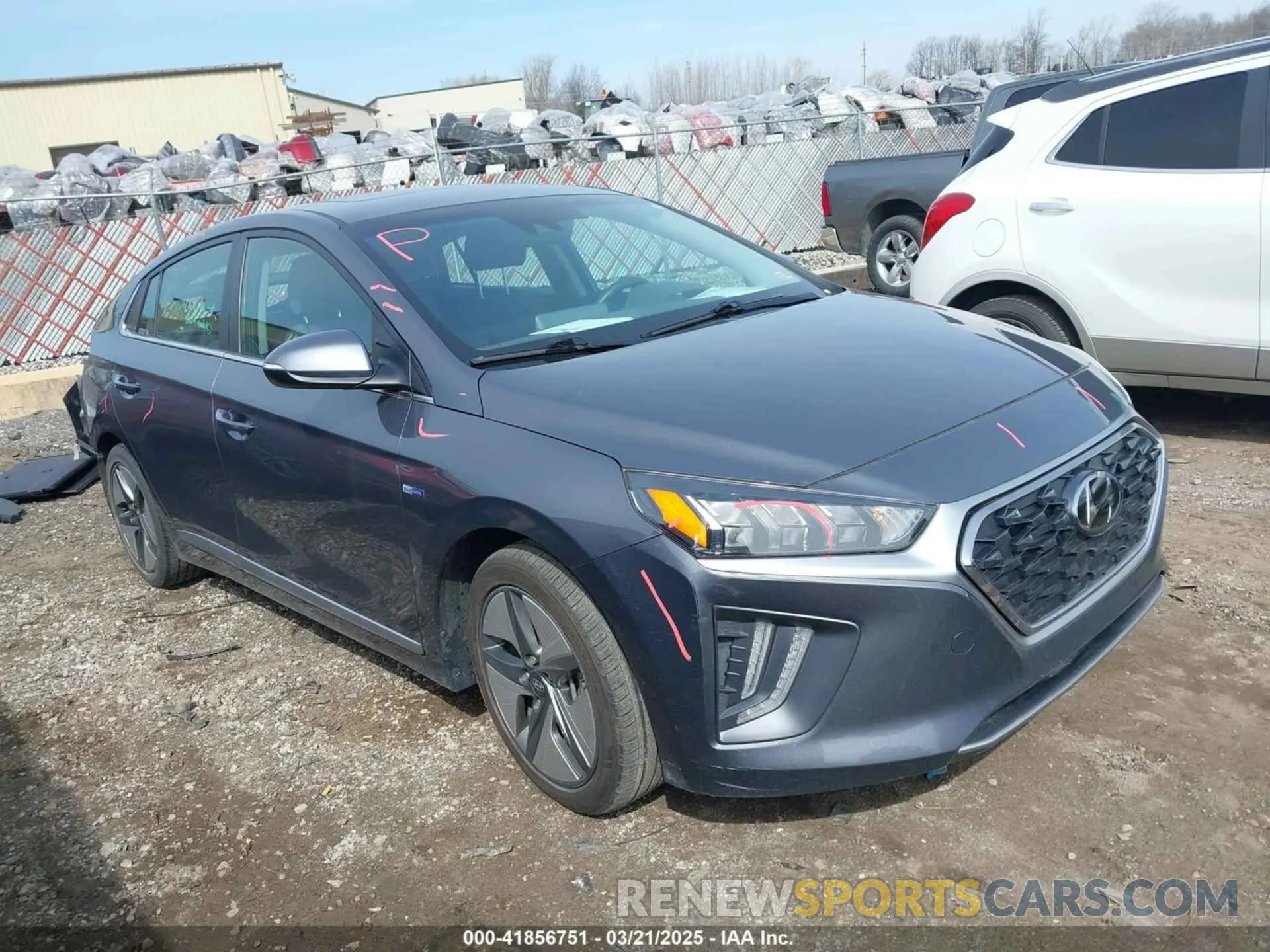 1 Photograph of a damaged car KMHC85LC4LU207699 HYUNDAI IONIQ HYBRID 2020