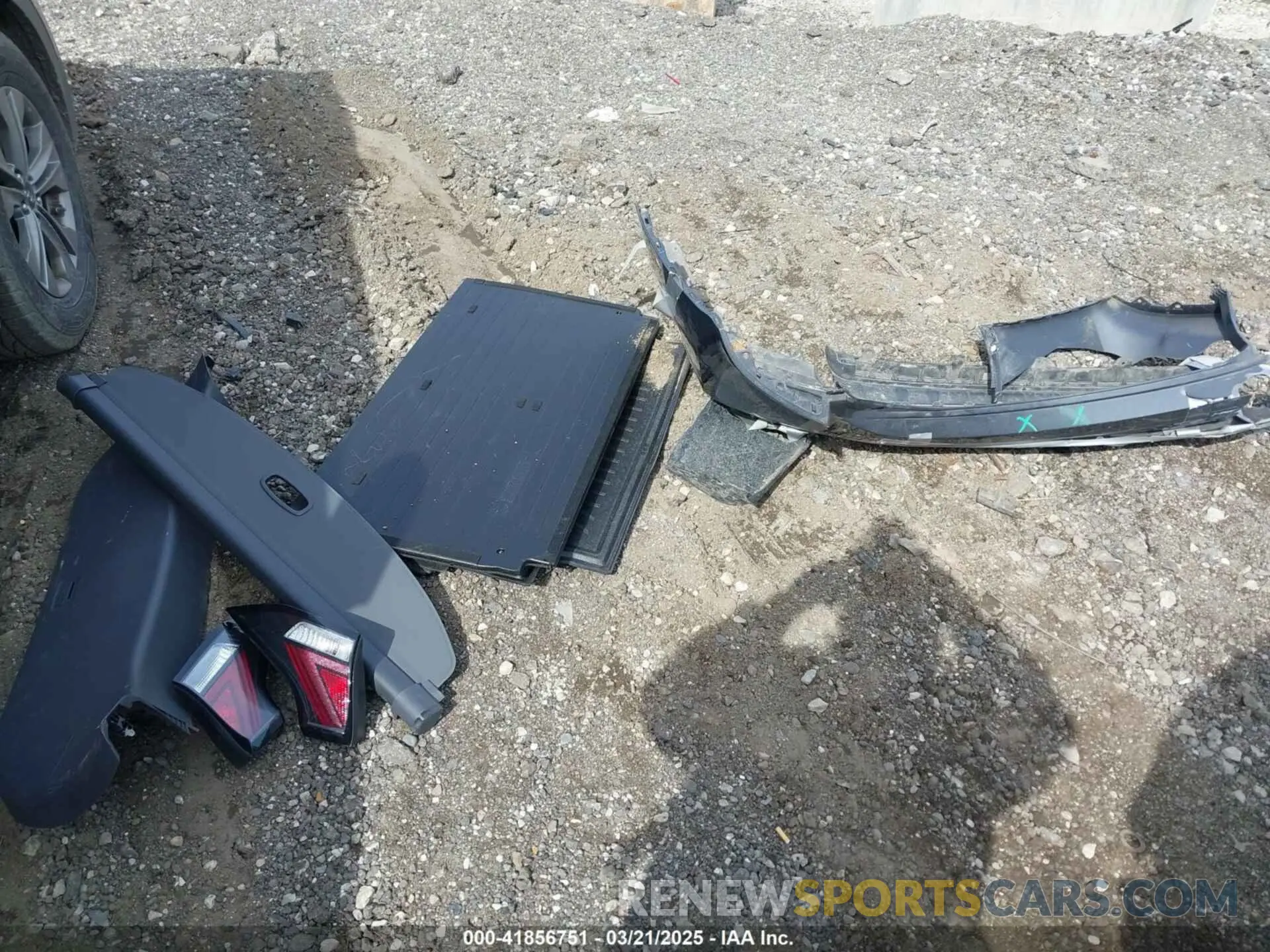 12 Photograph of a damaged car KMHC85LC4LU207699 HYUNDAI IONIQ HYBRID 2020