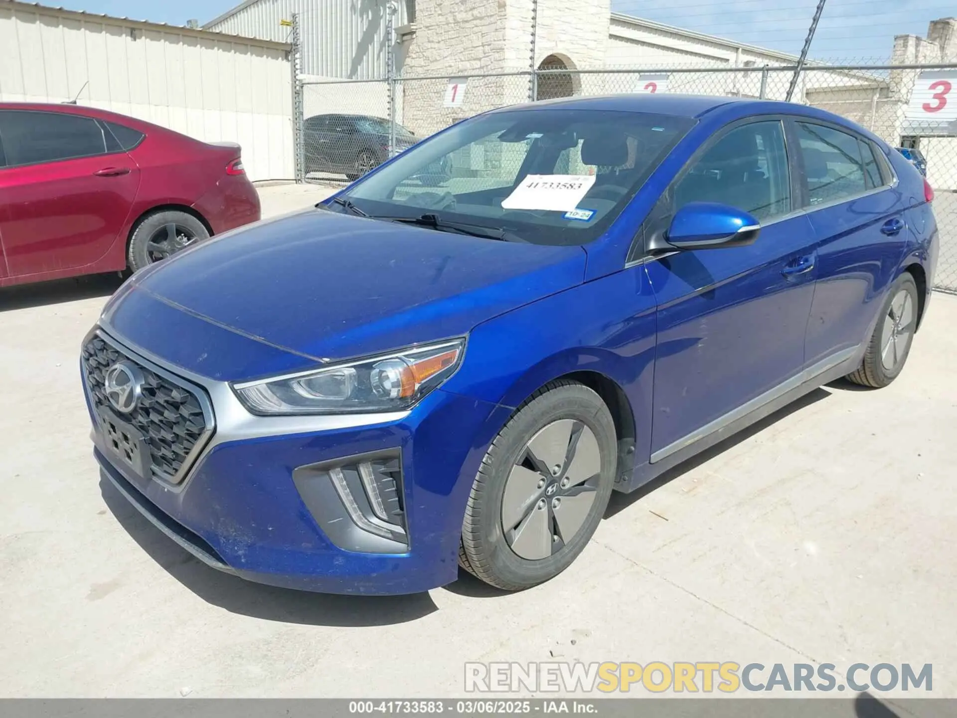 2 Photograph of a damaged car KMHC75LC5MU255040 HYUNDAI IONIQ HYBRID 2021