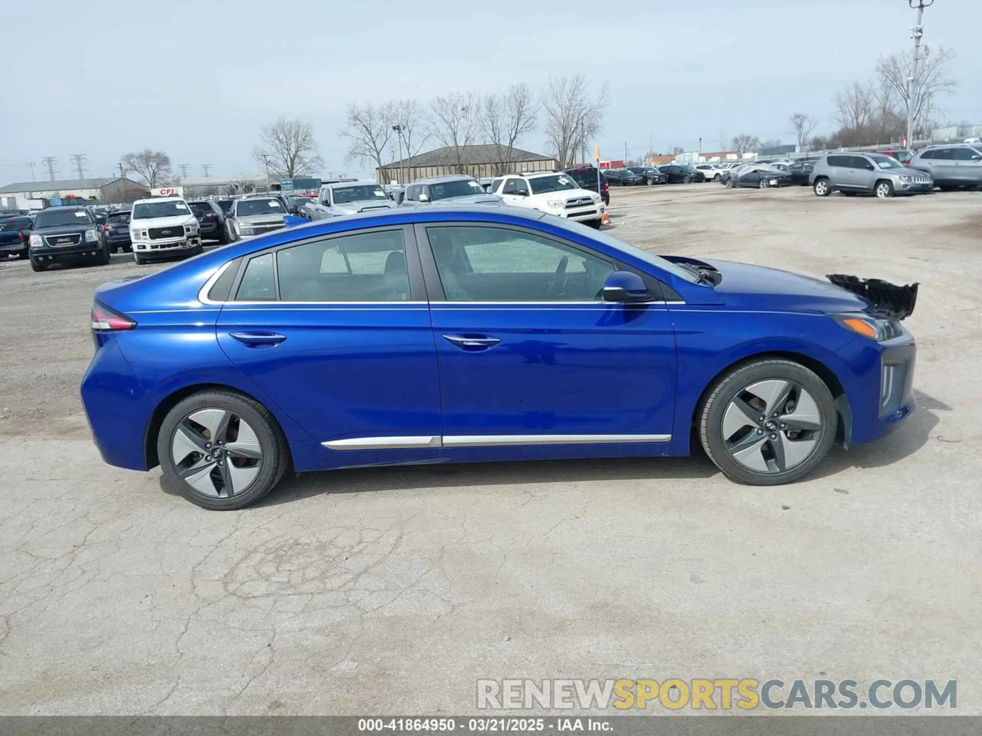 13 Photograph of a damaged car KMHC05LC2NU273680 HYUNDAI IONIQ HYBRID 2022
