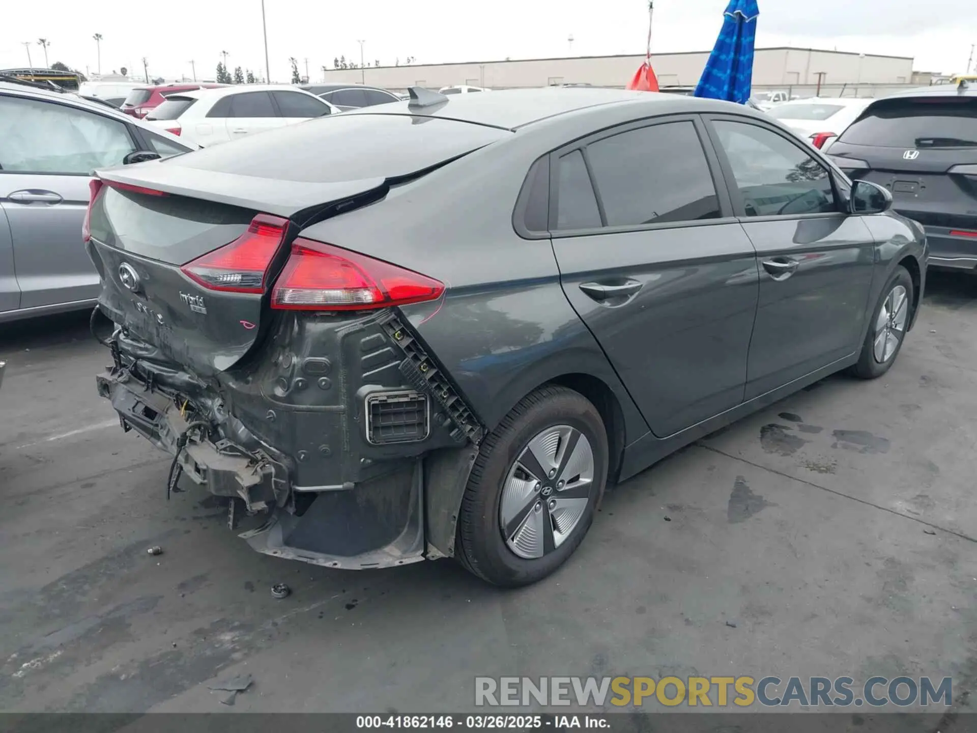 4 Photograph of a damaged car KMHC65LC0NU281307 HYUNDAI IONIQ HYBRID 2022