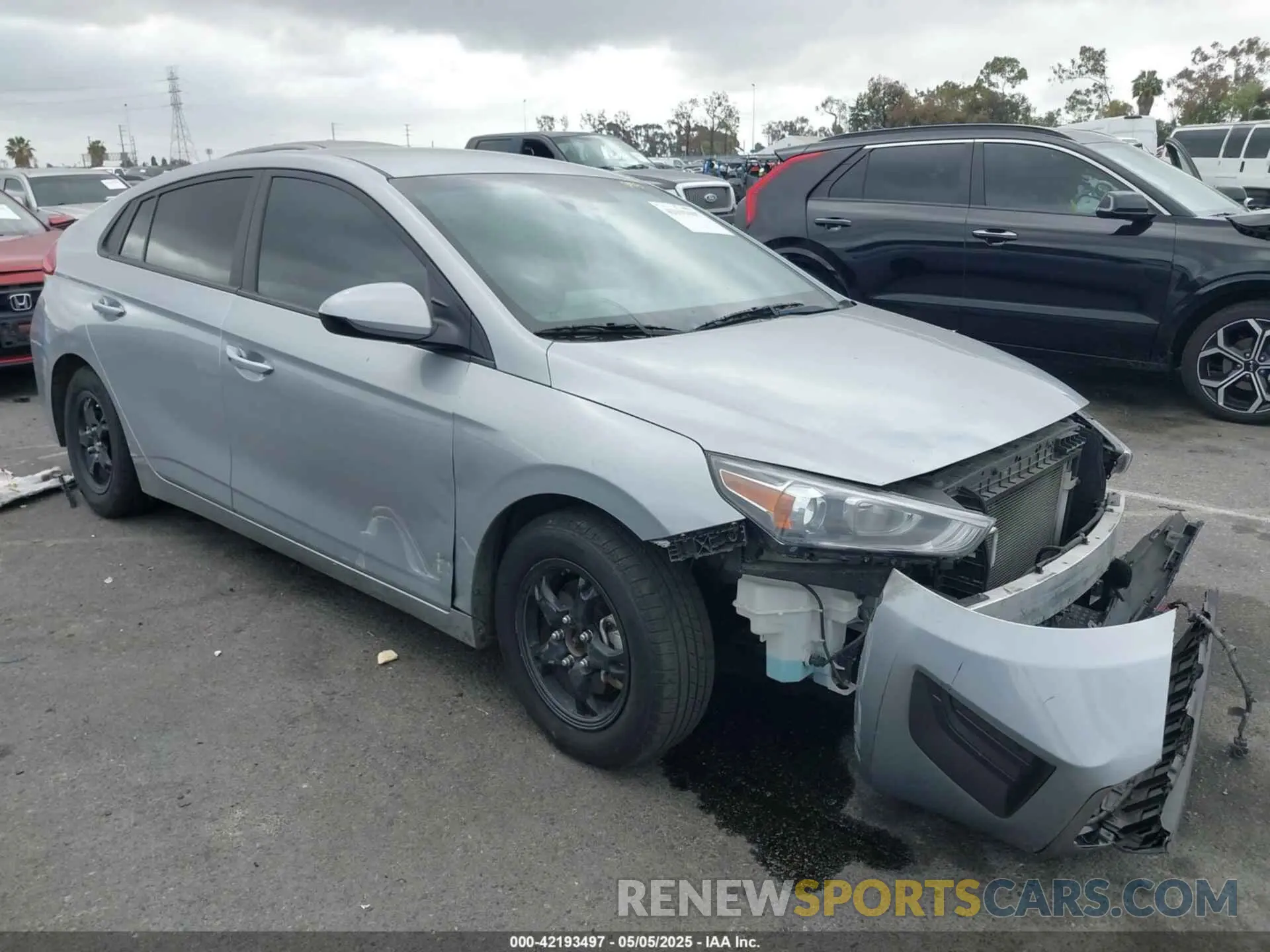 1 Photograph of a damaged car KMHC65LC2NU284905 HYUNDAI IONIQ HYBRID 2022