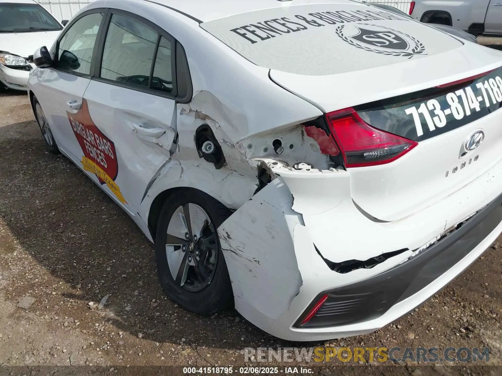 6 Photograph of a damaged car KMHC65LC4NU279625 HYUNDAI IONIQ HYBRID 2022
