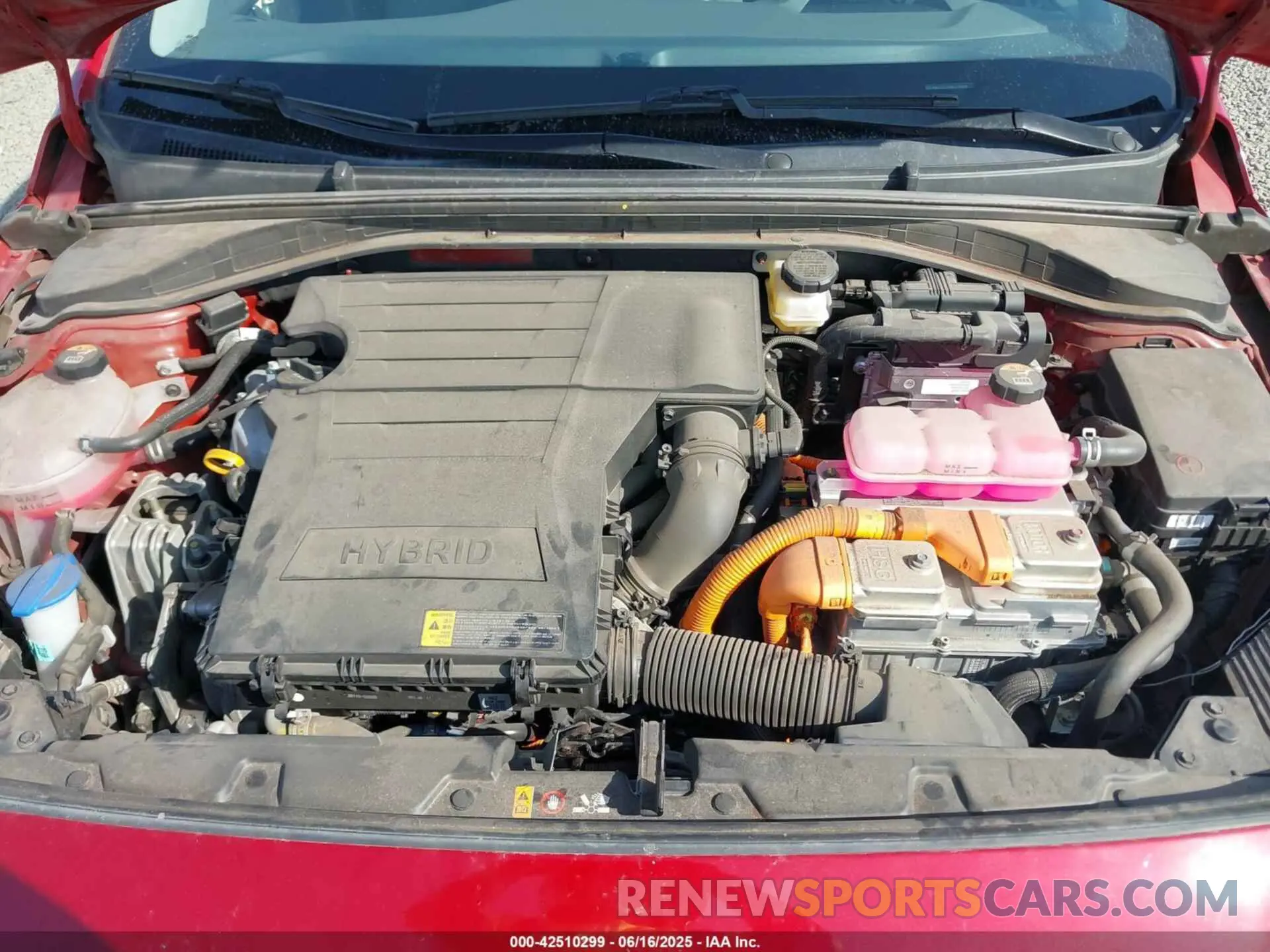 10 Photograph of a damaged car KMHC65LC6NU275429 HYUNDAI IONIQ HYBRID 2022