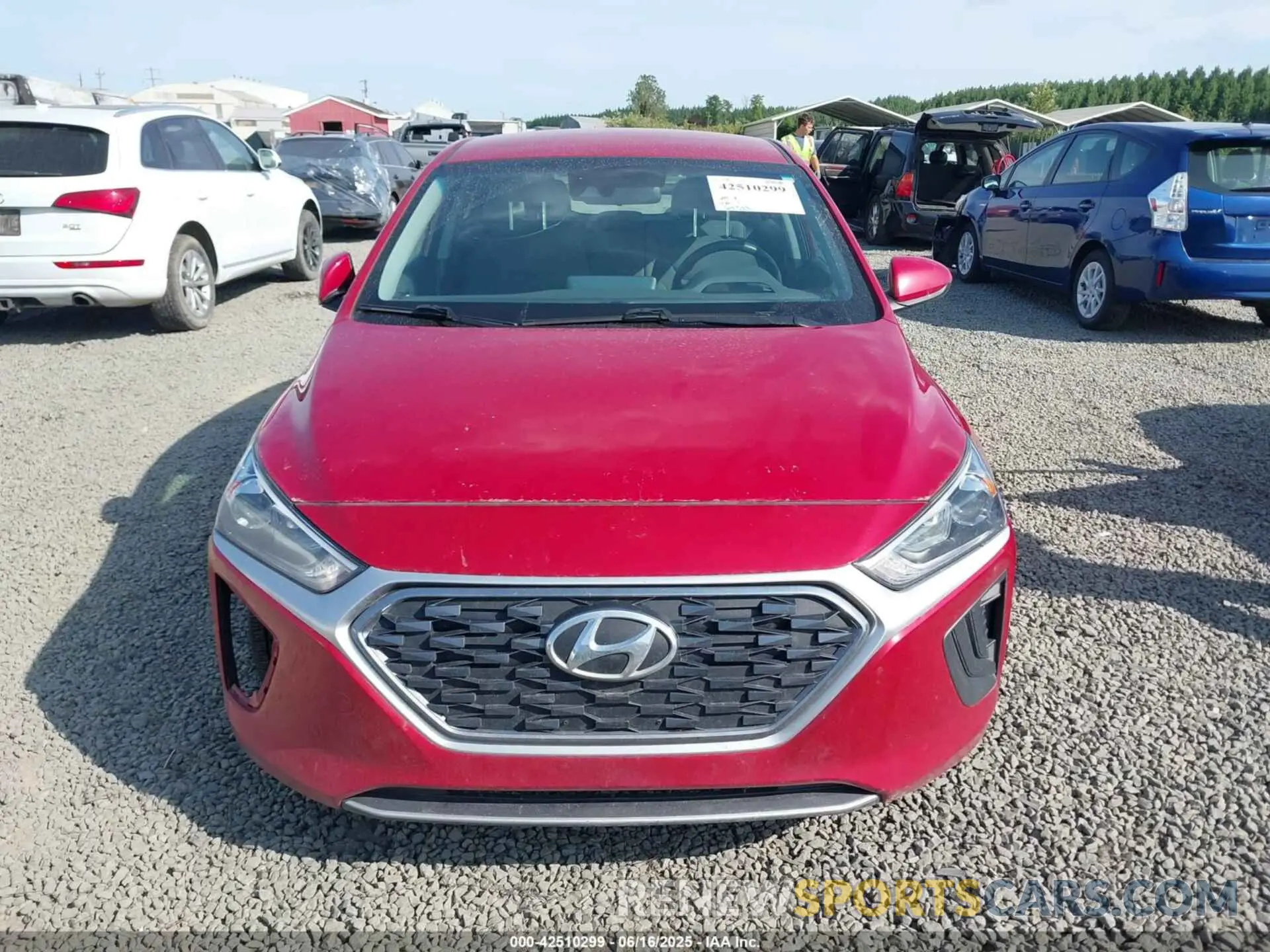 12 Photograph of a damaged car KMHC65LC6NU275429 HYUNDAI IONIQ HYBRID 2022