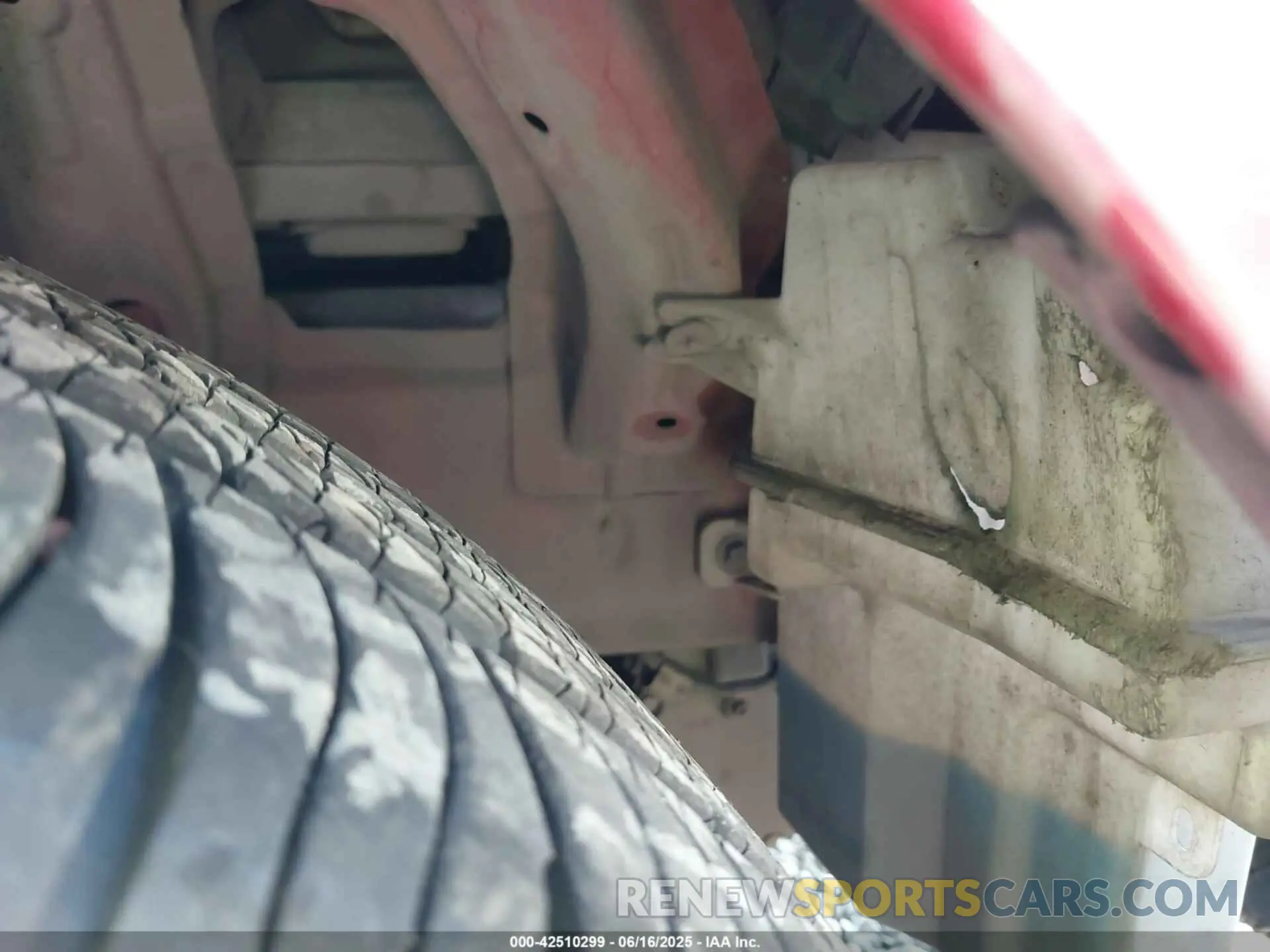 17 Photograph of a damaged car KMHC65LC6NU275429 HYUNDAI IONIQ HYBRID 2022