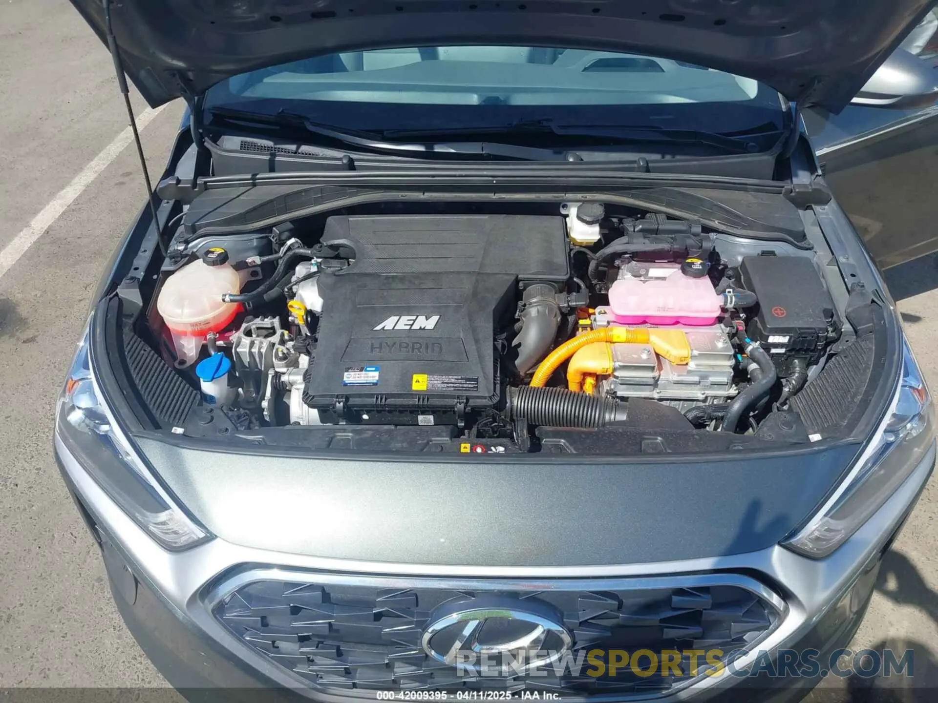 10 Photograph of a damaged car KMHC65LCXNU267107 HYUNDAI IONIQ HYBRID 2022