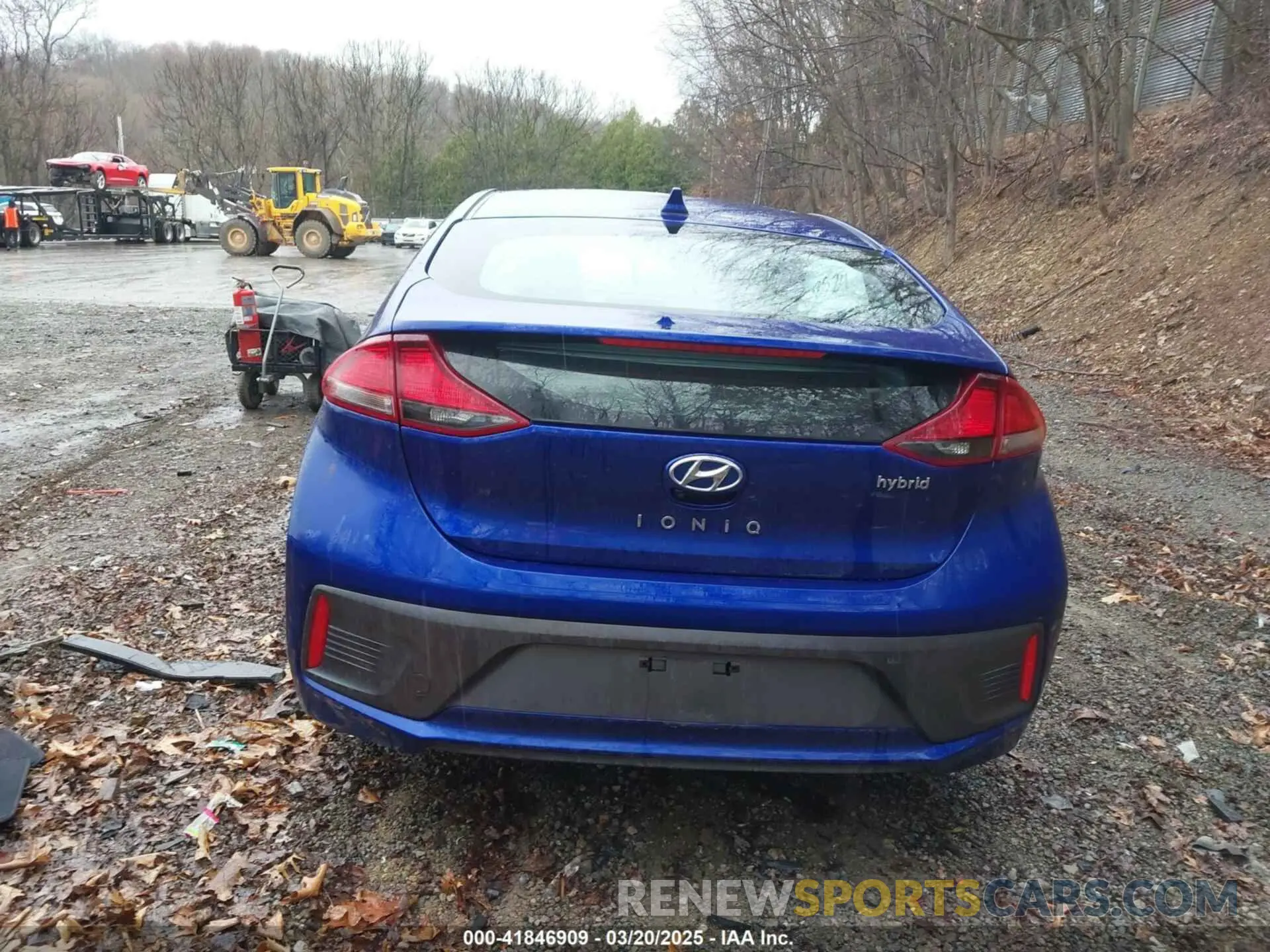 17 Photograph of a damaged car KMHC75LC3NU269519 HYUNDAI IONIQ HYBRID 2022