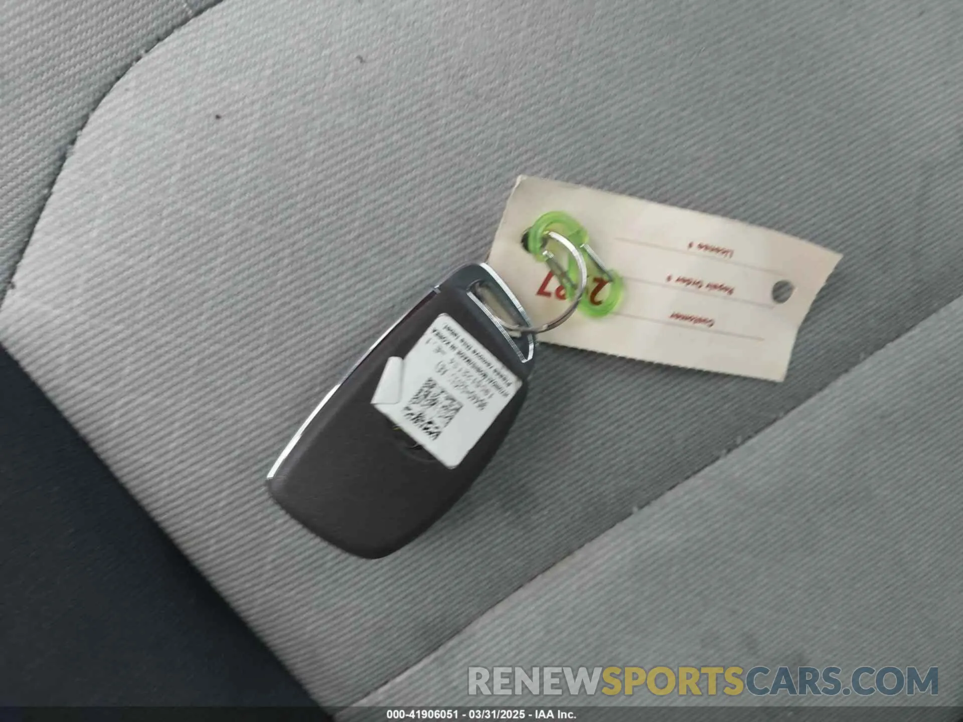 11 Photograph of a damaged car KMHC65LDXKU173197 HYUNDAI IONIQ PLUG-IN HYBRID 2019