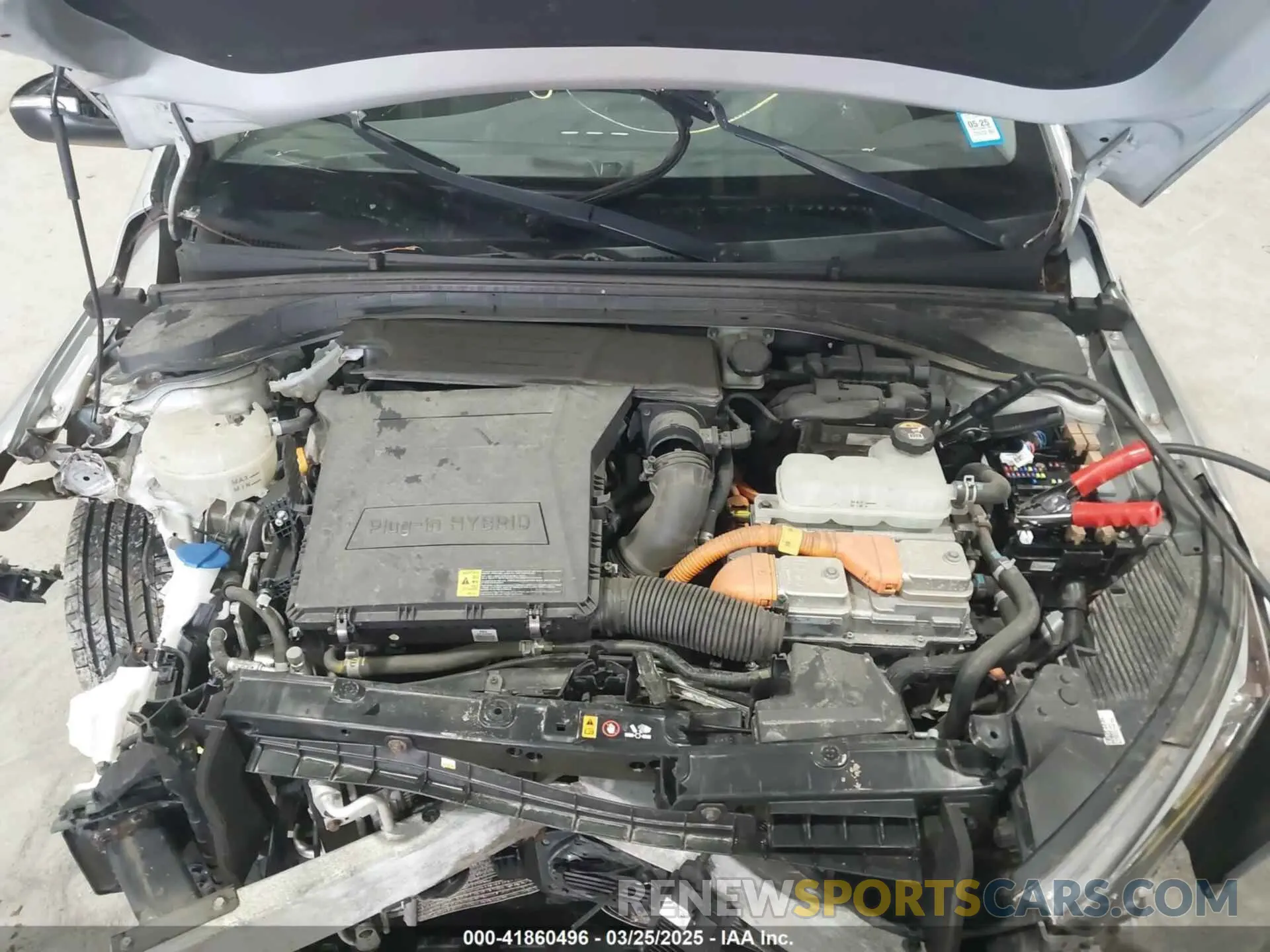 10 Photograph of a damaged car KMHC75LD0KU174453 HYUNDAI IONIQ PLUG-IN HYBRID 2019