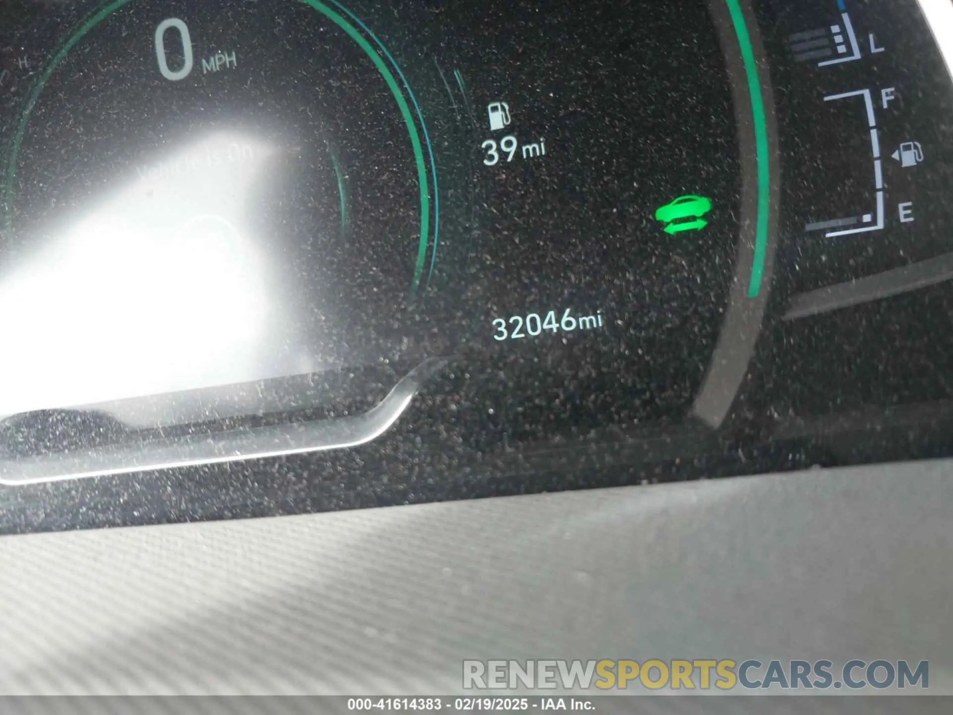 16 Photograph of a damaged car KMHC75LD3LU227308 HYUNDAI IONIQ PLUG-IN HYBRID 2020