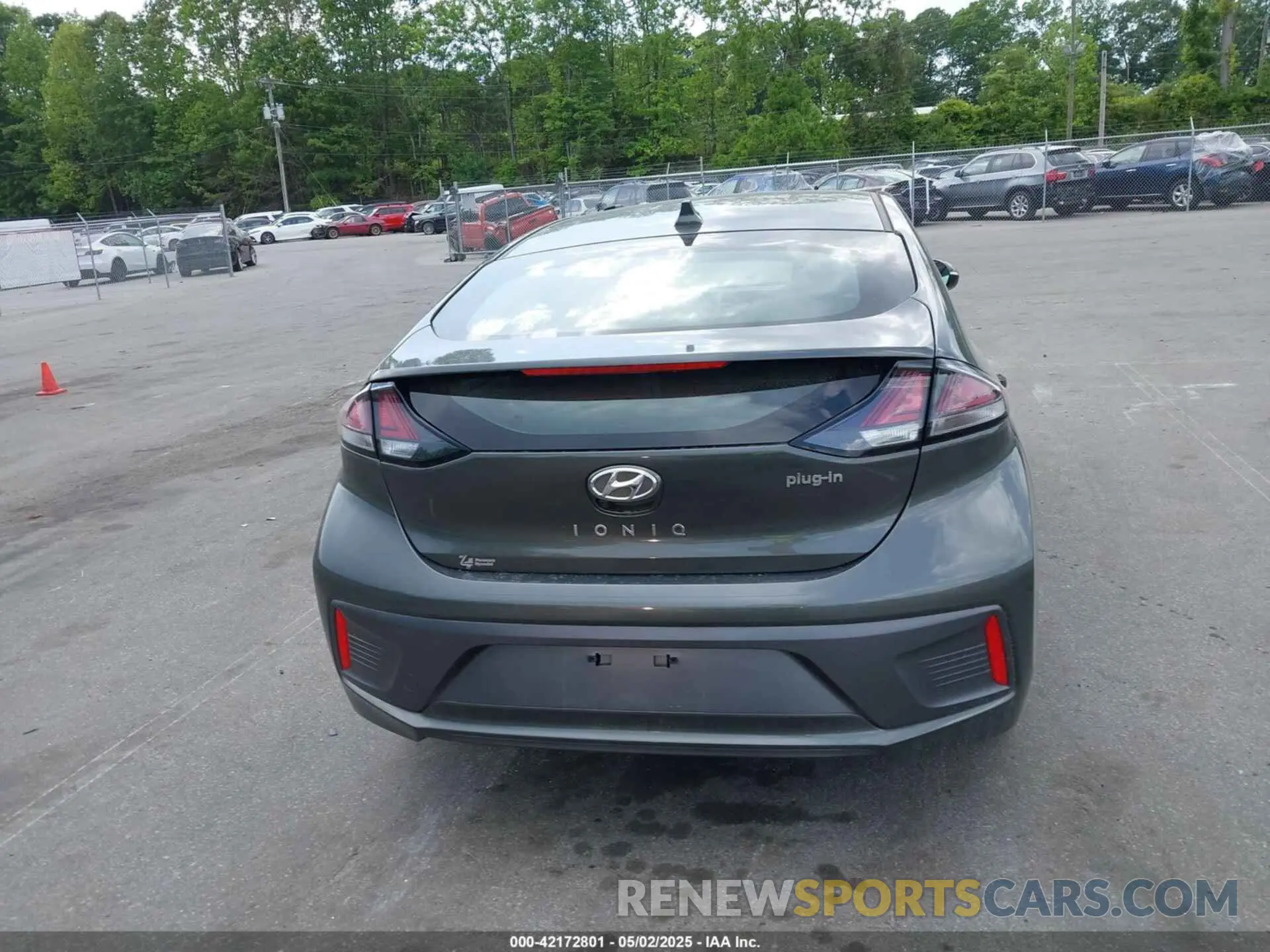 16 Photograph of a damaged car KMHC75LD1N4277787 HYUNDAI IONIQ PLUG-IN HYBRID 2022