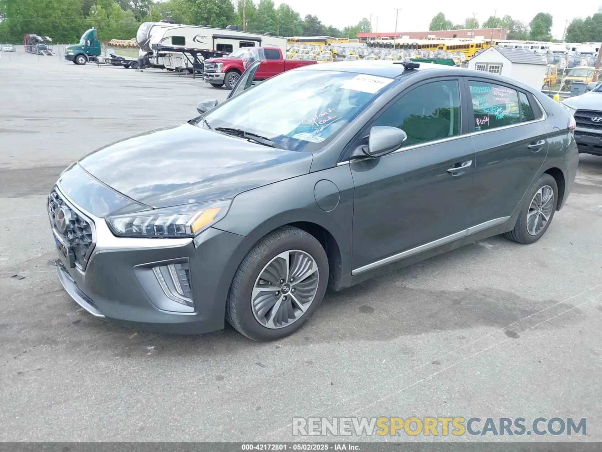 2 Photograph of a damaged car KMHC75LD1N4277787 HYUNDAI IONIQ PLUG-IN HYBRID 2022