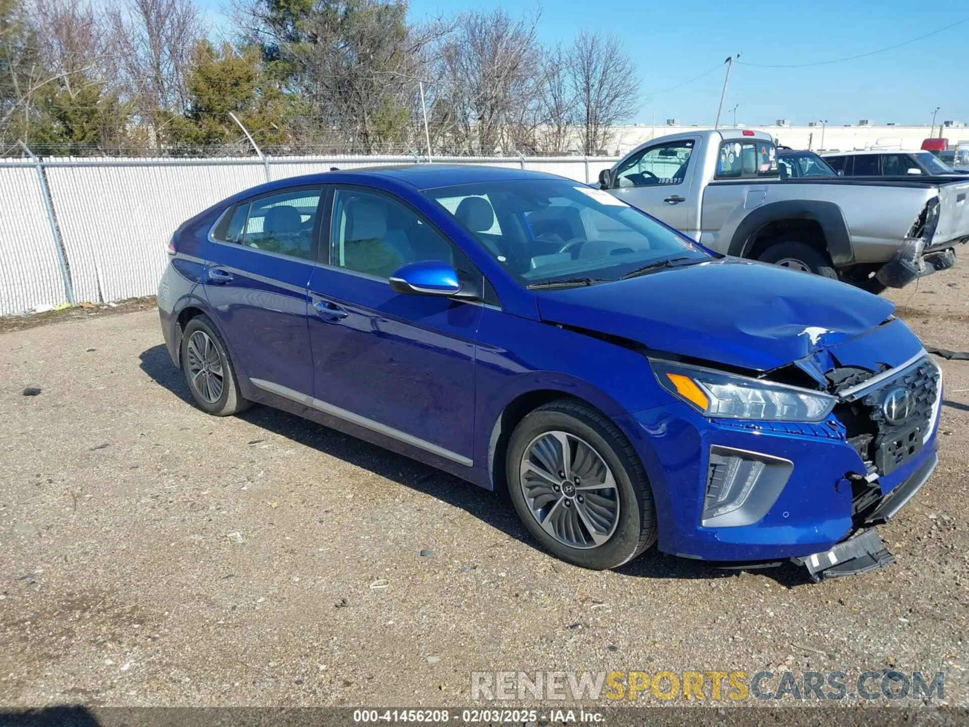 1 Photograph of a damaged car KMHCX5LD5NU265674 HYUNDAI IONIQ PLUG-IN HYBRID 2022