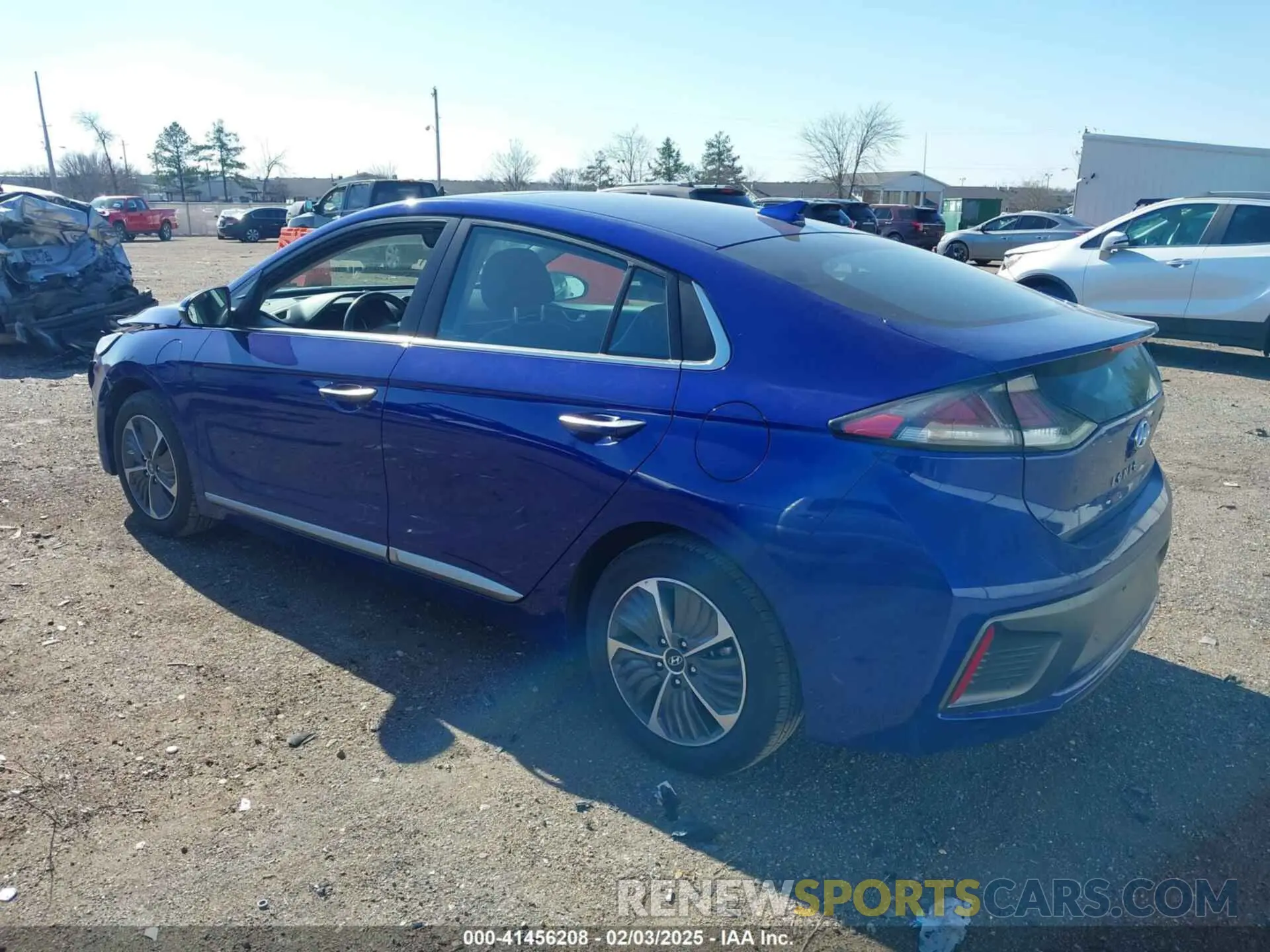 3 Photograph of a damaged car KMHCX5LD5NU265674 HYUNDAI IONIQ PLUG-IN HYBRID 2022