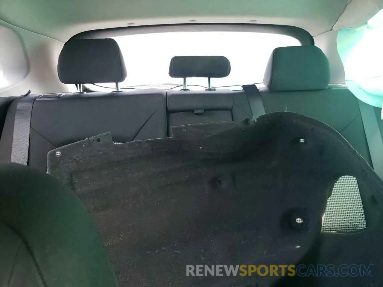 10 Photograph of a damaged car KM8K12AA0KU223977 HYUNDAI KONA 2019