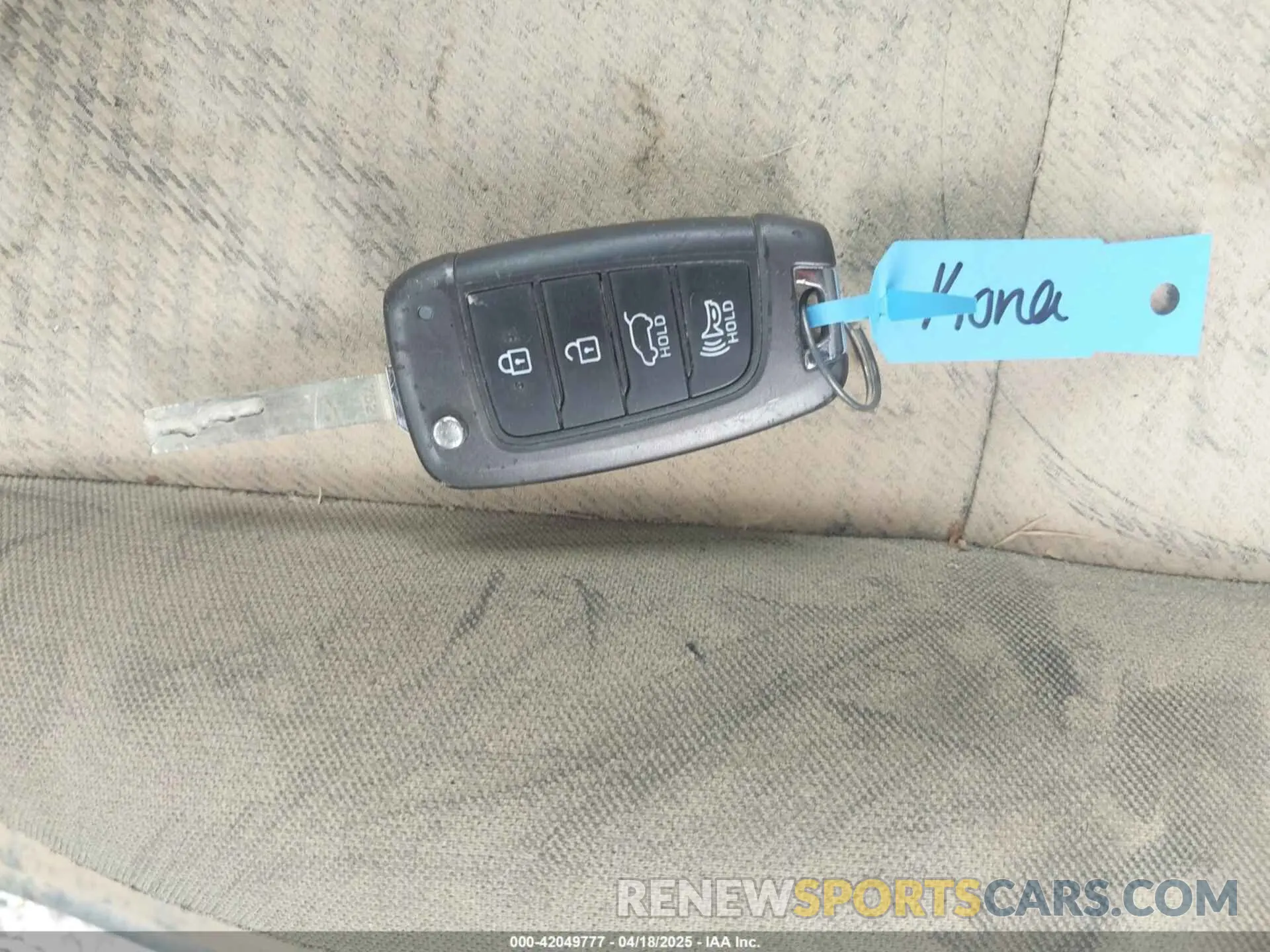 11 Photograph of a damaged car KM8K12AA0KU257384 HYUNDAI KONA 2019