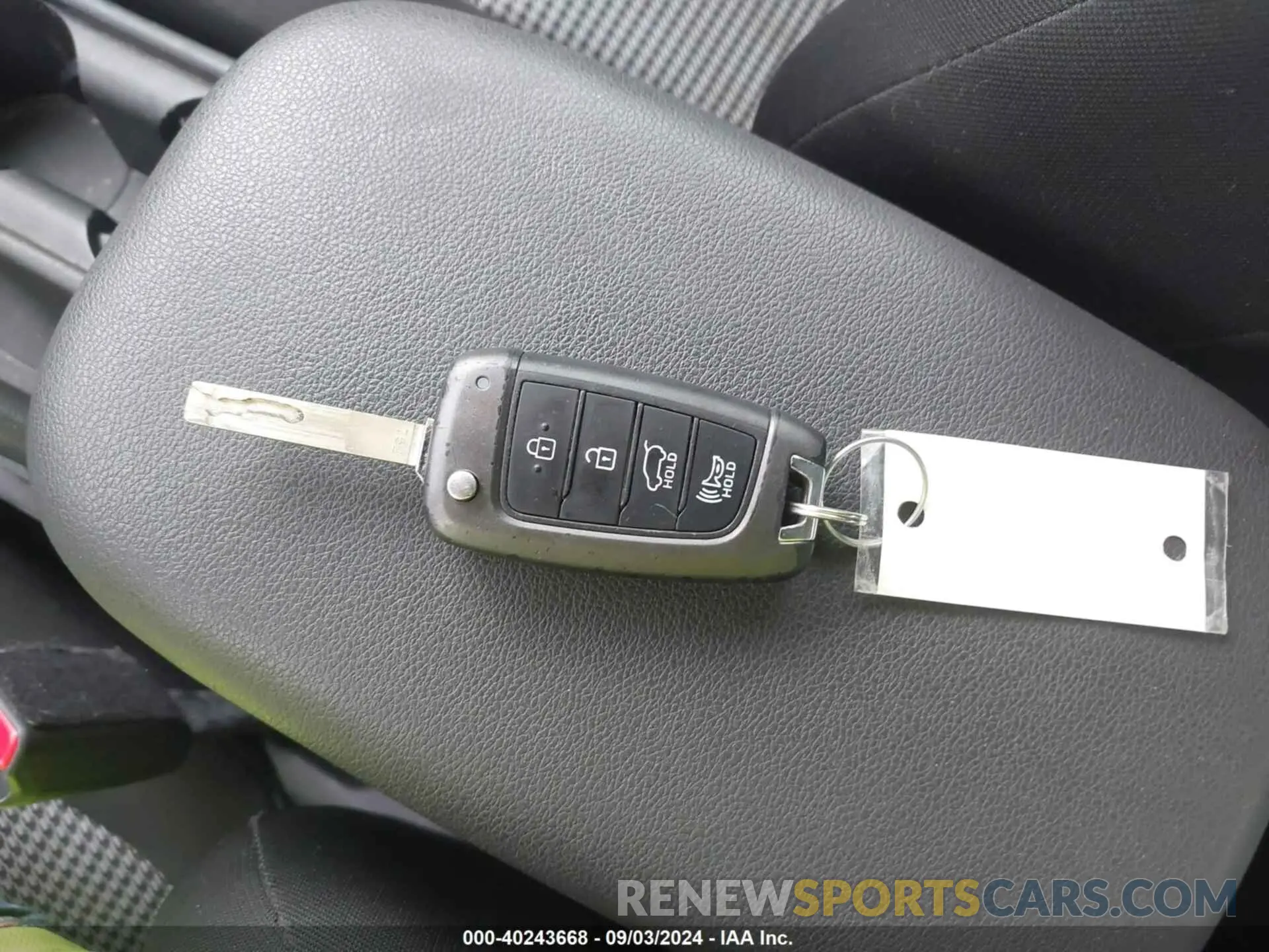 11 Photograph of a damaged car KM8K12AA0KU286254 HYUNDAI KONA 2019