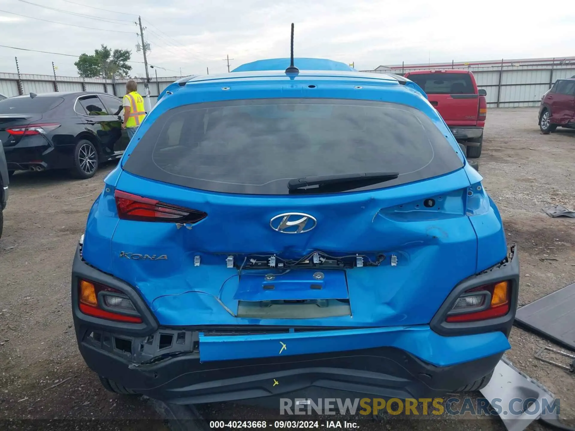 17 Photograph of a damaged car KM8K12AA0KU286254 HYUNDAI KONA 2019