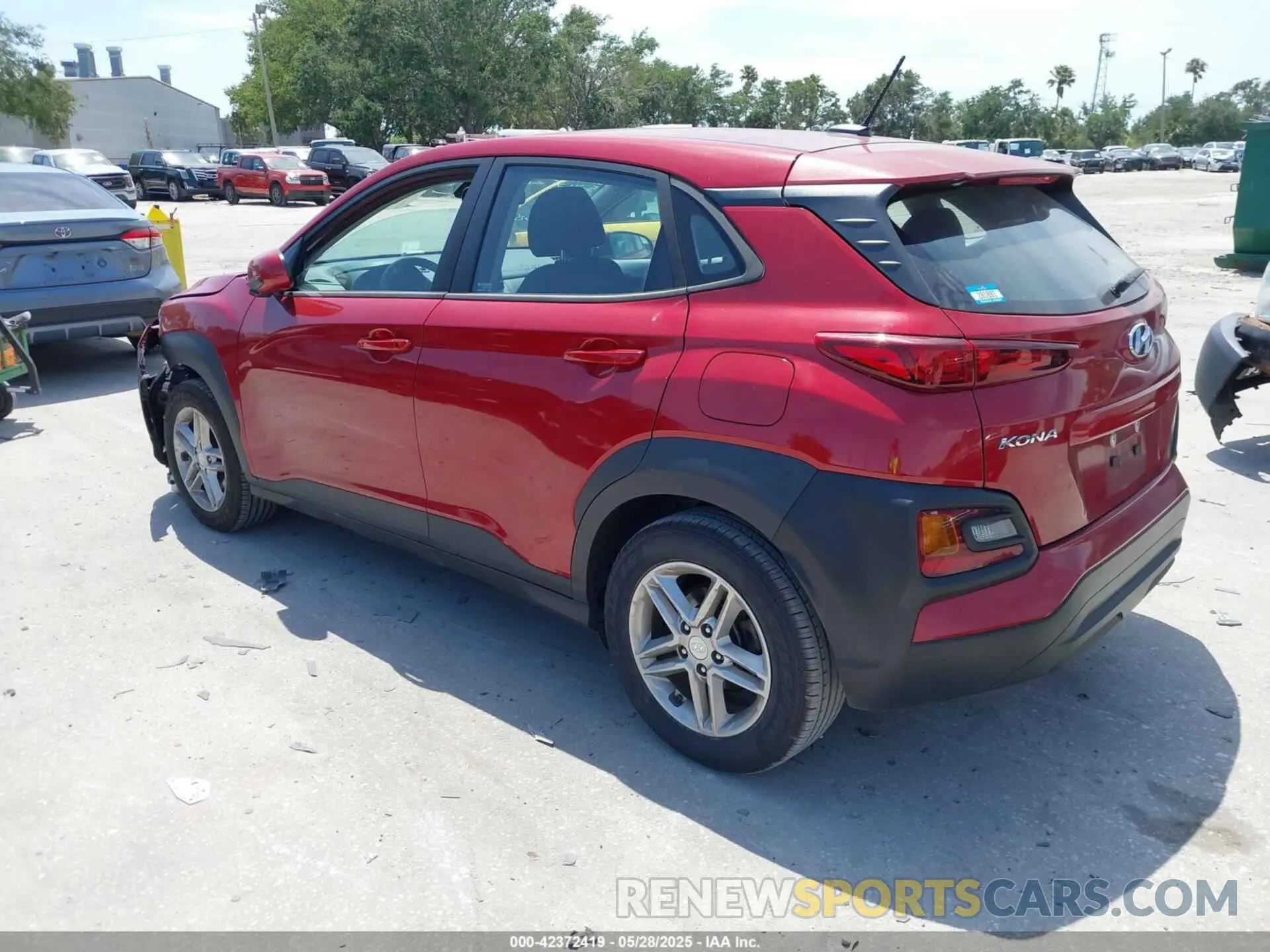 3 Photograph of a damaged car KM8K12AA0KU295035 HYUNDAI KONA 2019
