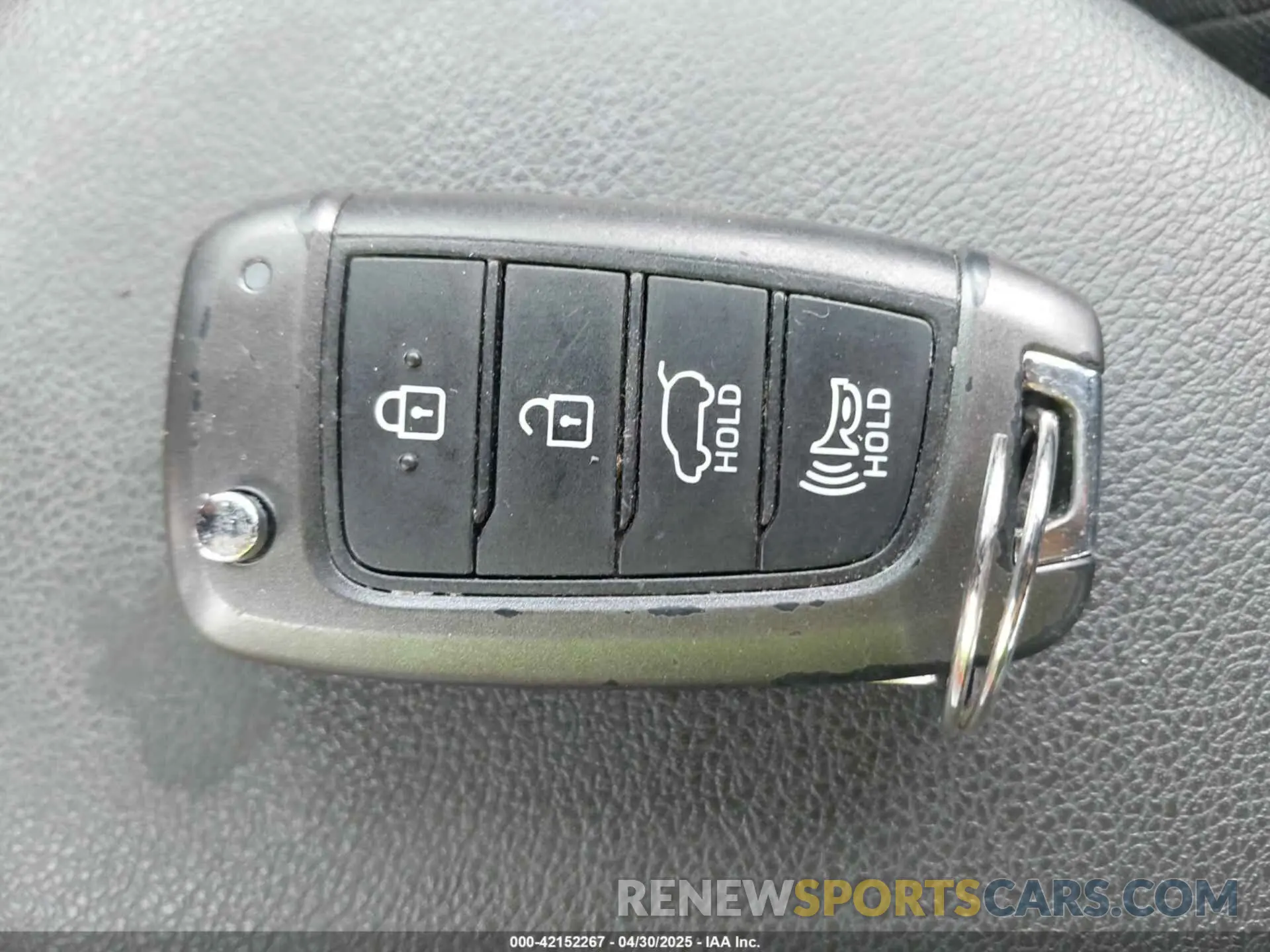 11 Photograph of a damaged car KM8K12AA0KU315851 HYUNDAI KONA 2019