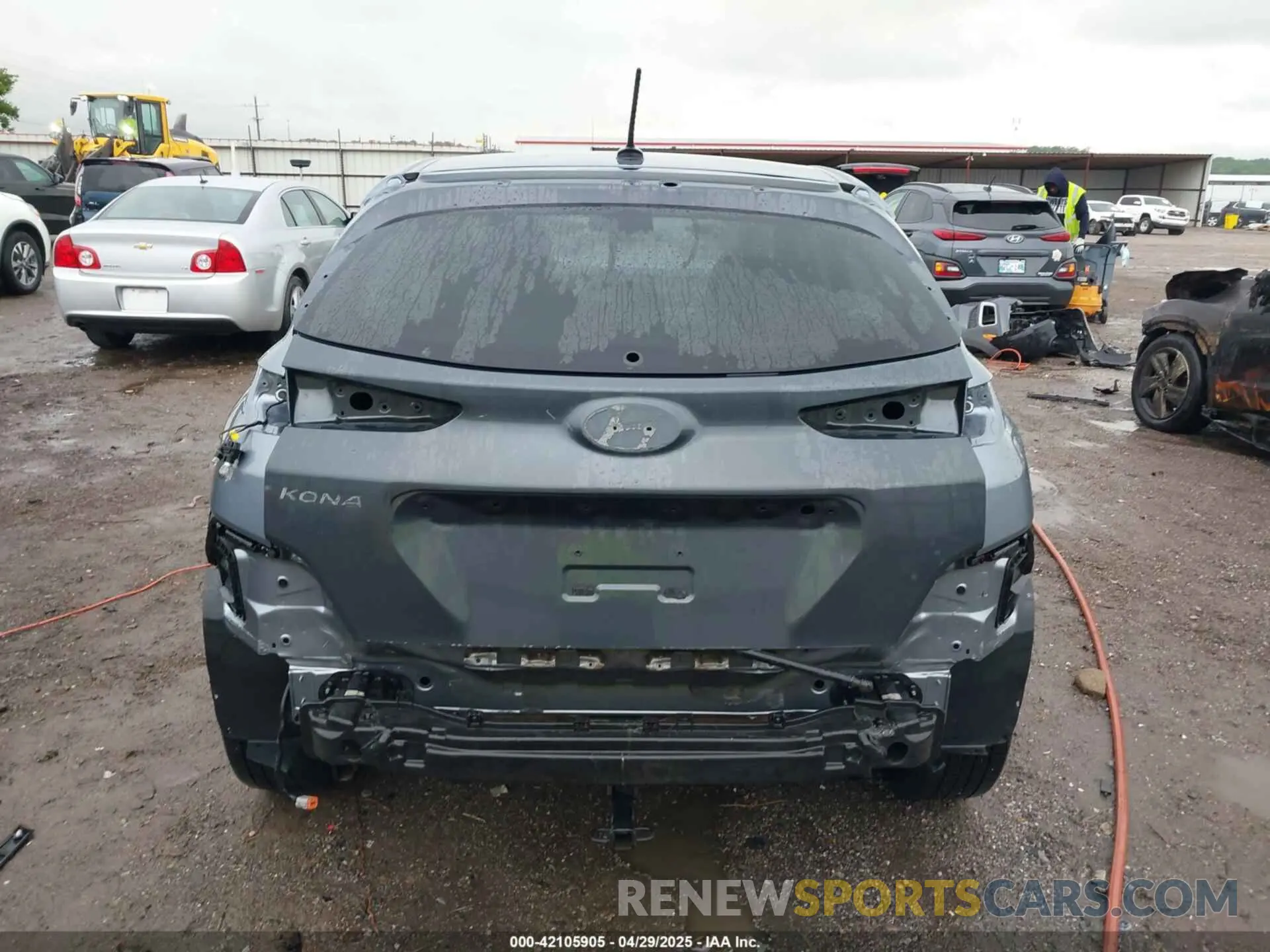 17 Photograph of a damaged car KM8K12AA1KU207710 HYUNDAI KONA 2019