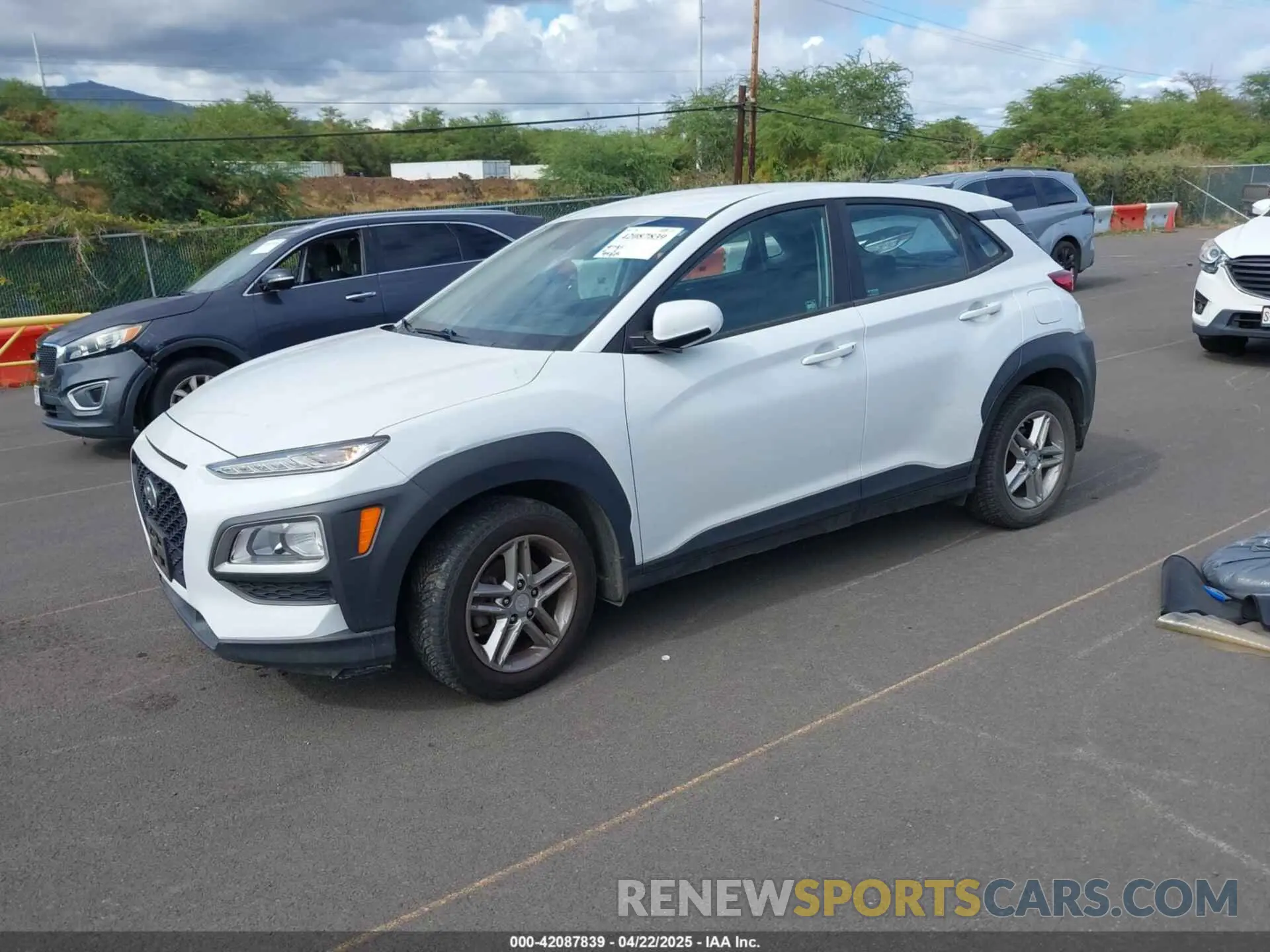 2 Photograph of a damaged car KM8K12AA1KU379235 HYUNDAI KONA 2019
