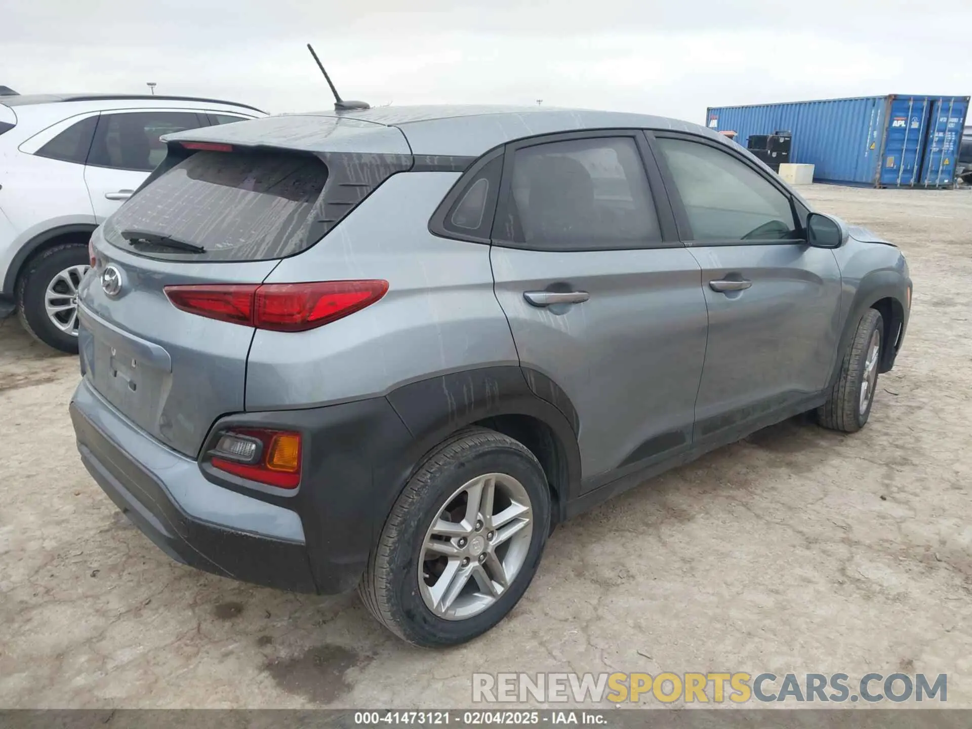 4 Photograph of a damaged car KM8K12AA2KU200944 HYUNDAI KONA 2019