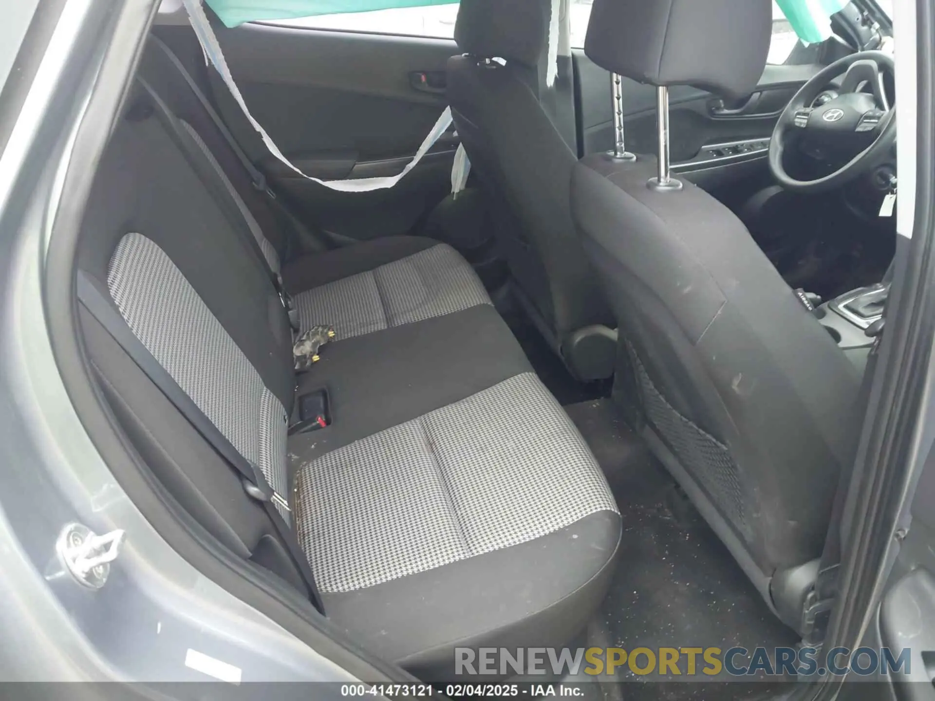 8 Photograph of a damaged car KM8K12AA2KU200944 HYUNDAI KONA 2019