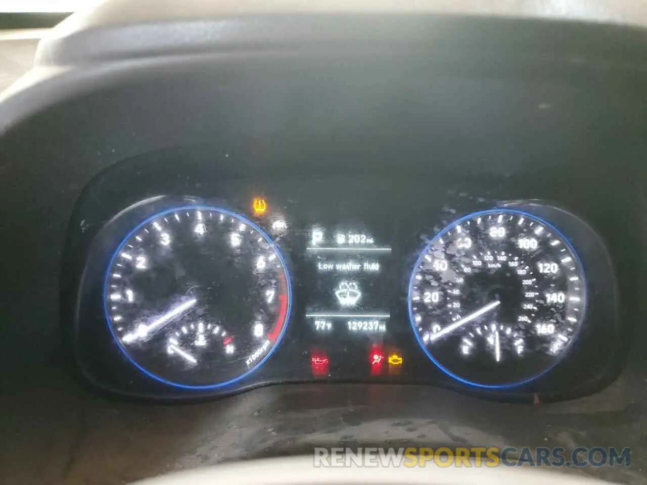 9 Photograph of a damaged car KM8K12AA2KU238142 HYUNDAI KONA 2019
