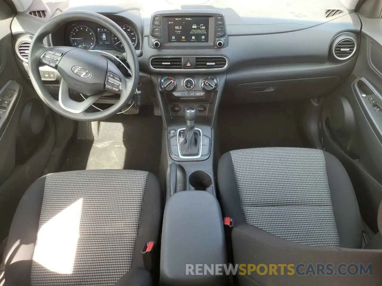 8 Photograph of a damaged car KM8K12AA3KU251885 HYUNDAI KONA 2019