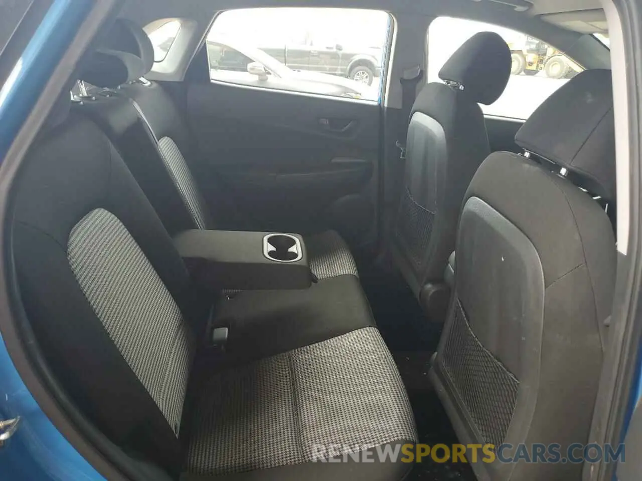 10 Photograph of a damaged car KM8K12AA3KU261428 HYUNDAI KONA 2019