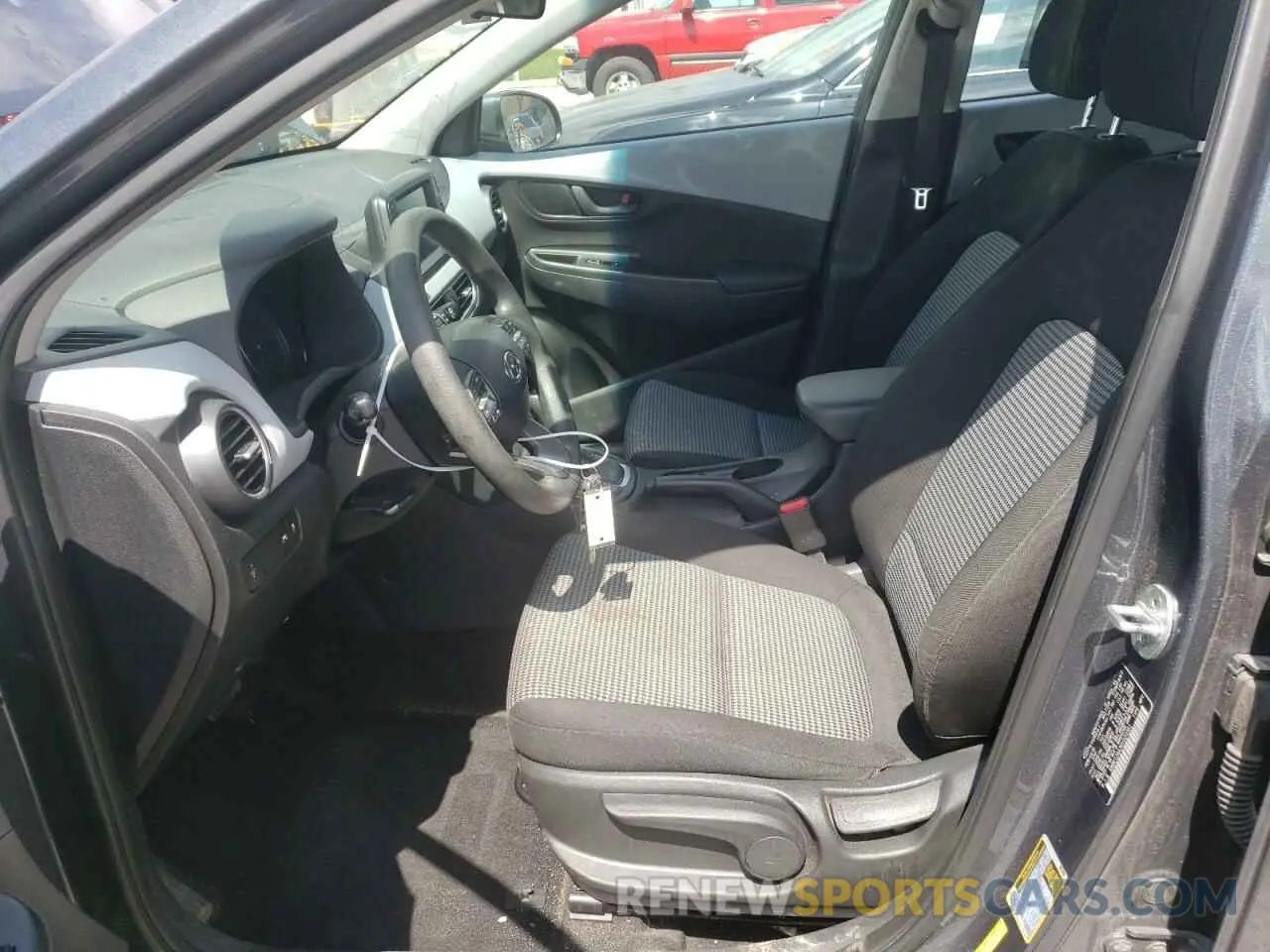 7 Photograph of a damaged car KM8K12AA3KU320381 HYUNDAI KONA 2019