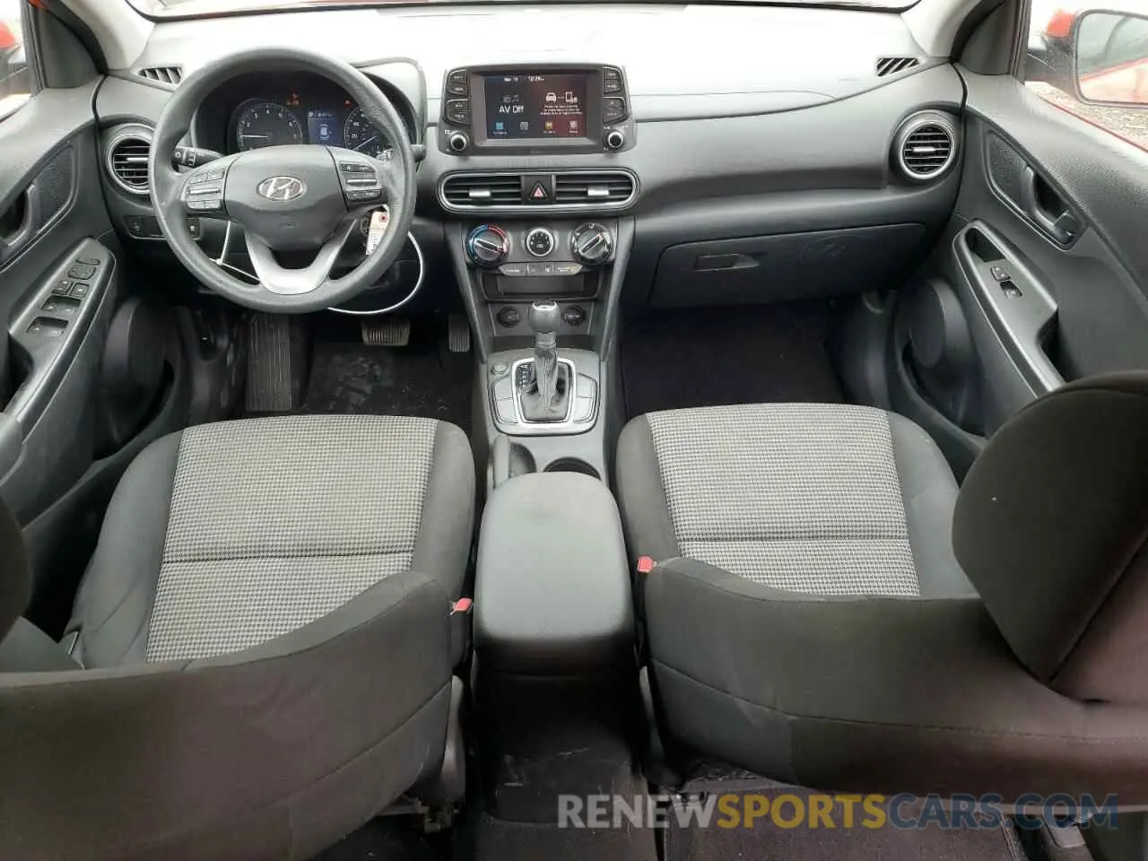 8 Photograph of a damaged car KM8K12AA3KU393413 HYUNDAI KONA 2019