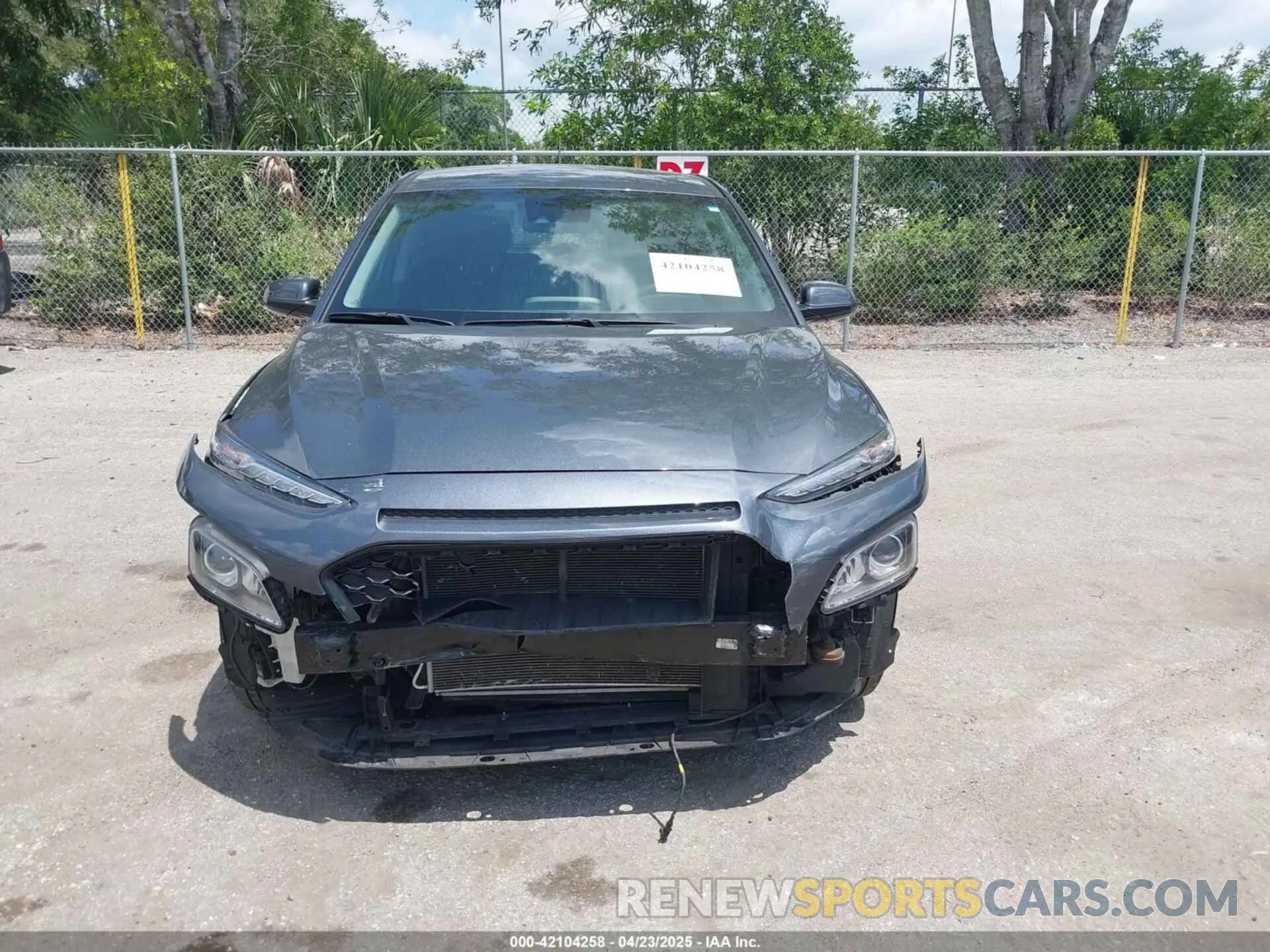 12 Photograph of a damaged car KM8K12AA4KU299296 HYUNDAI KONA 2019